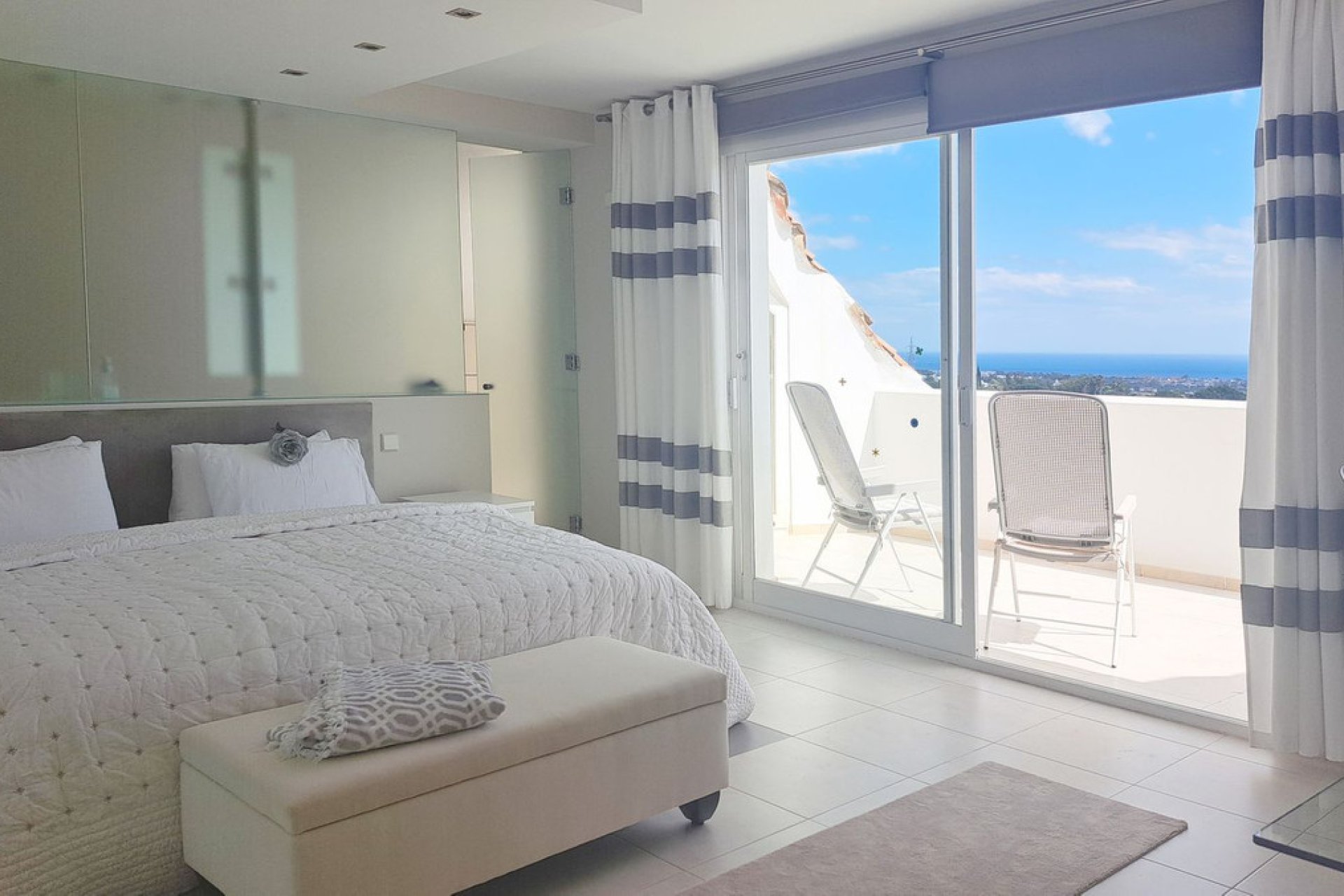 Reventa - House - Detached Villa - Benahavís - La Quinta