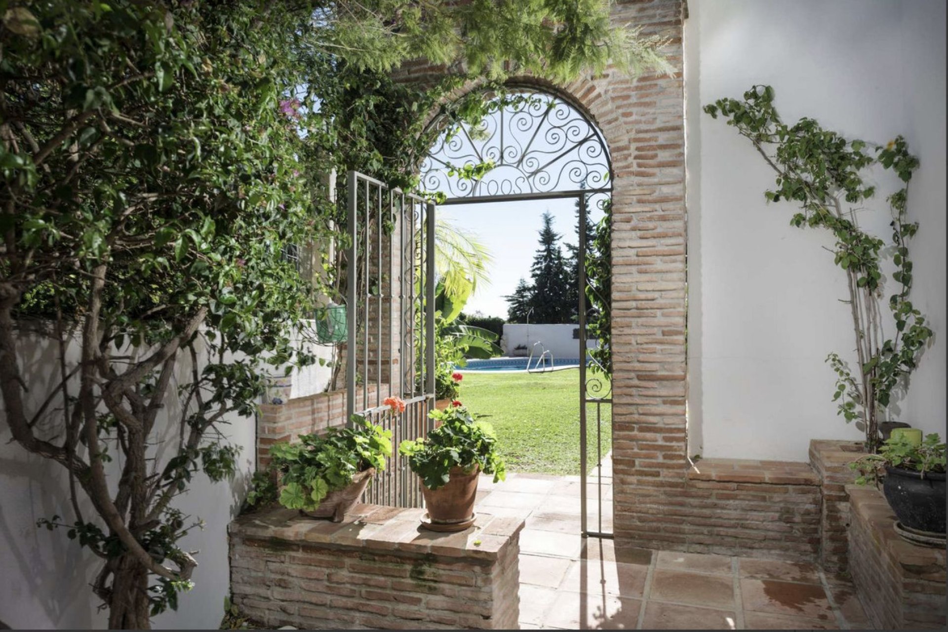 Reventa - House - Detached Villa - Benahavís - La Quinta