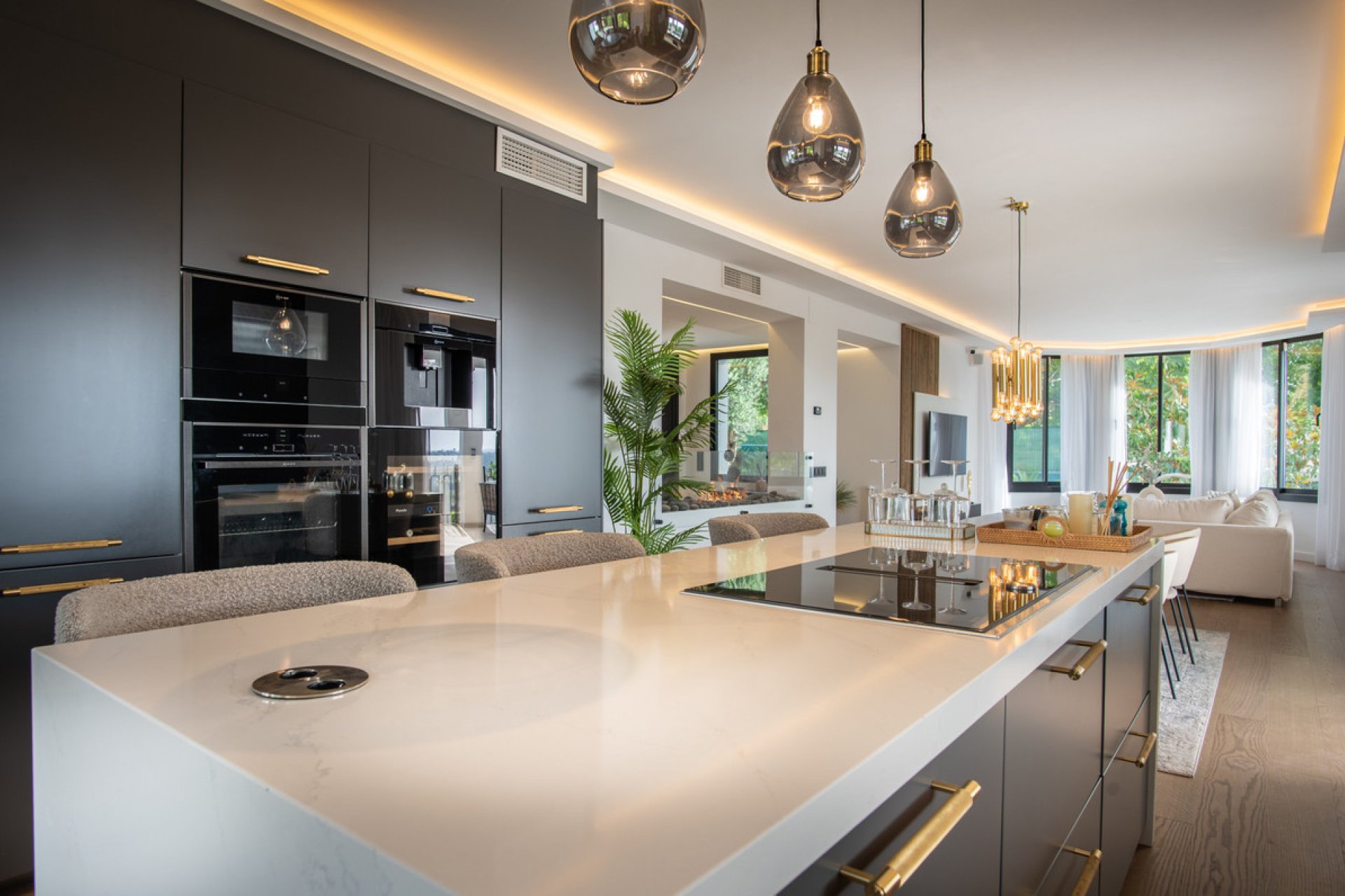 Reventa - House - Detached Villa - Benahavís - La Quinta