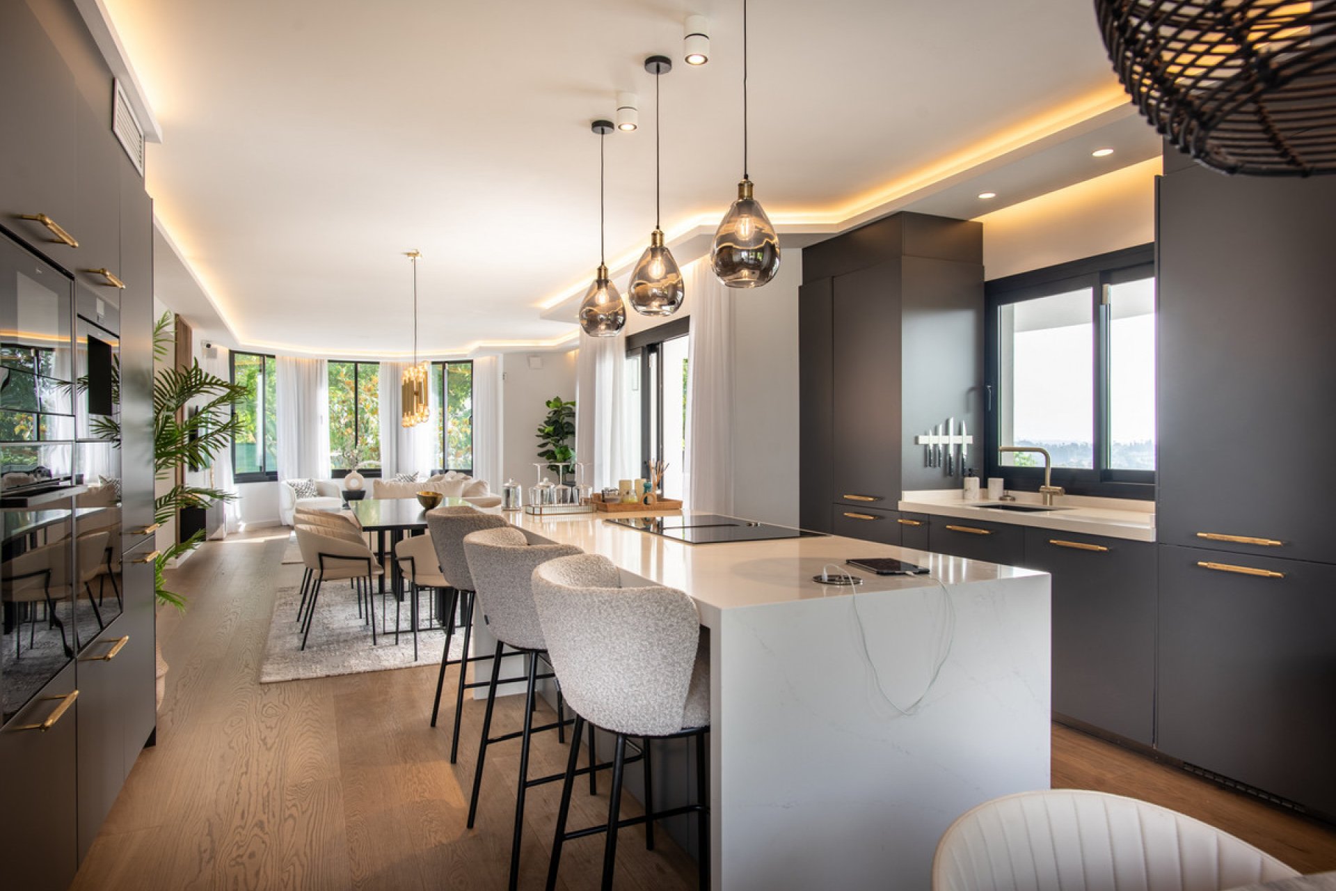 Reventa - House - Detached Villa - Benahavís - La Quinta