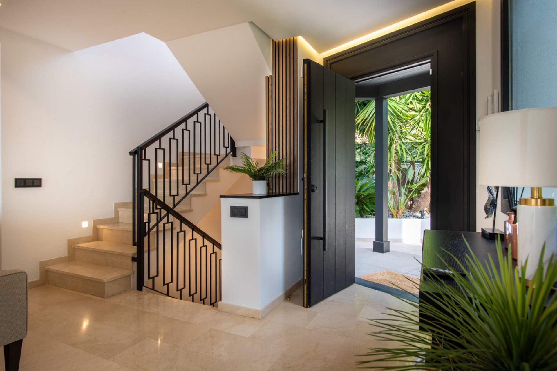 Reventa - House - Detached Villa - Benahavís - La Quinta