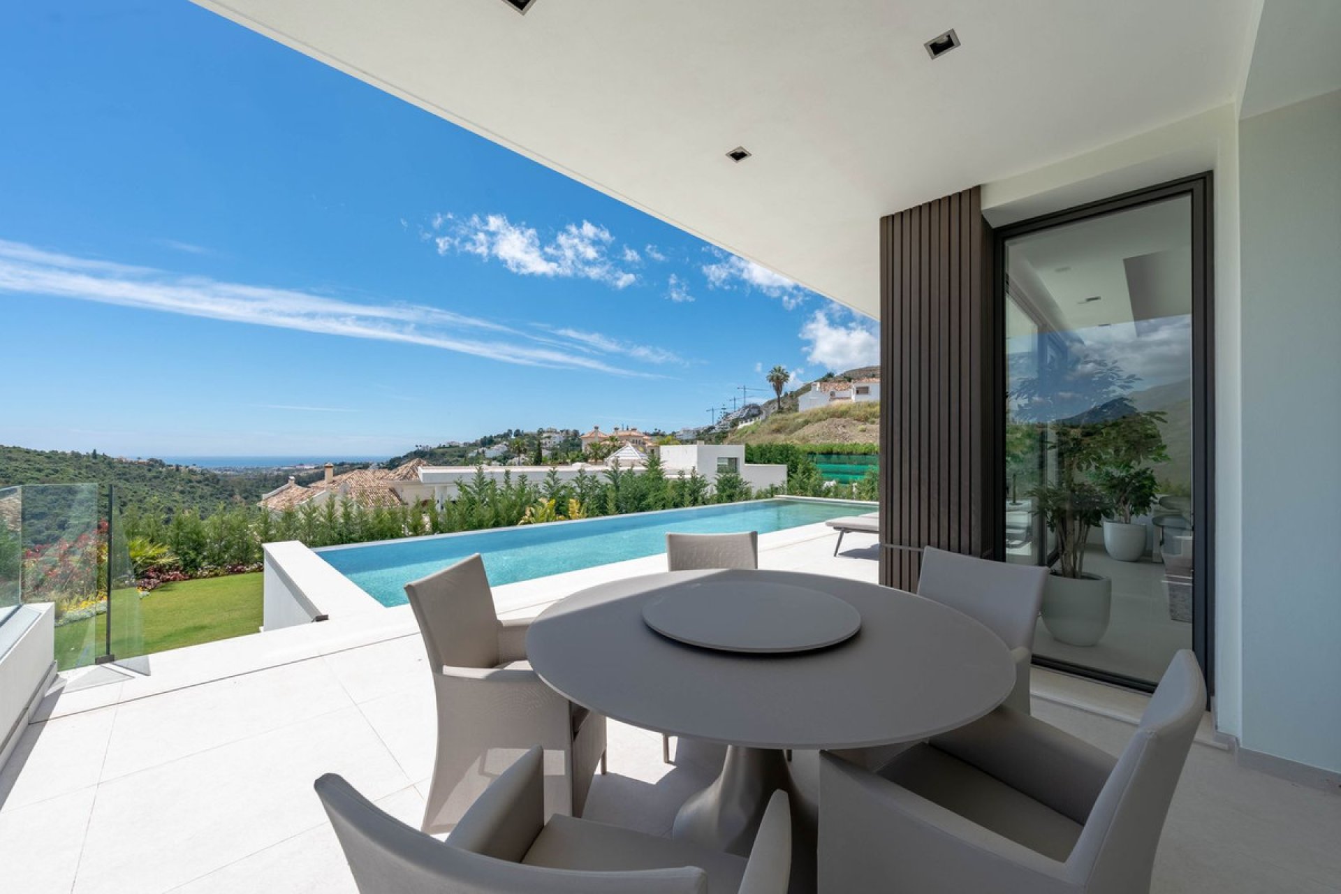 Reventa - House - Detached Villa - Benahavís - La Quinta