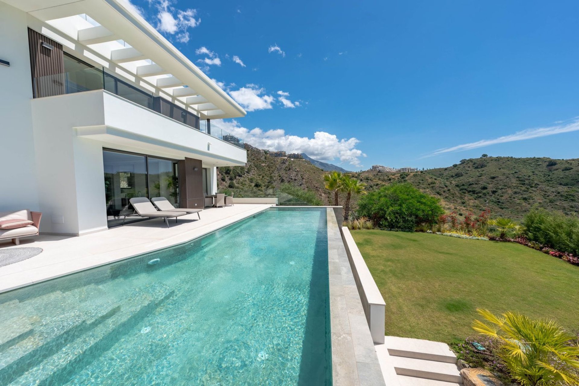 Reventa - House - Detached Villa - Benahavís - La Quinta