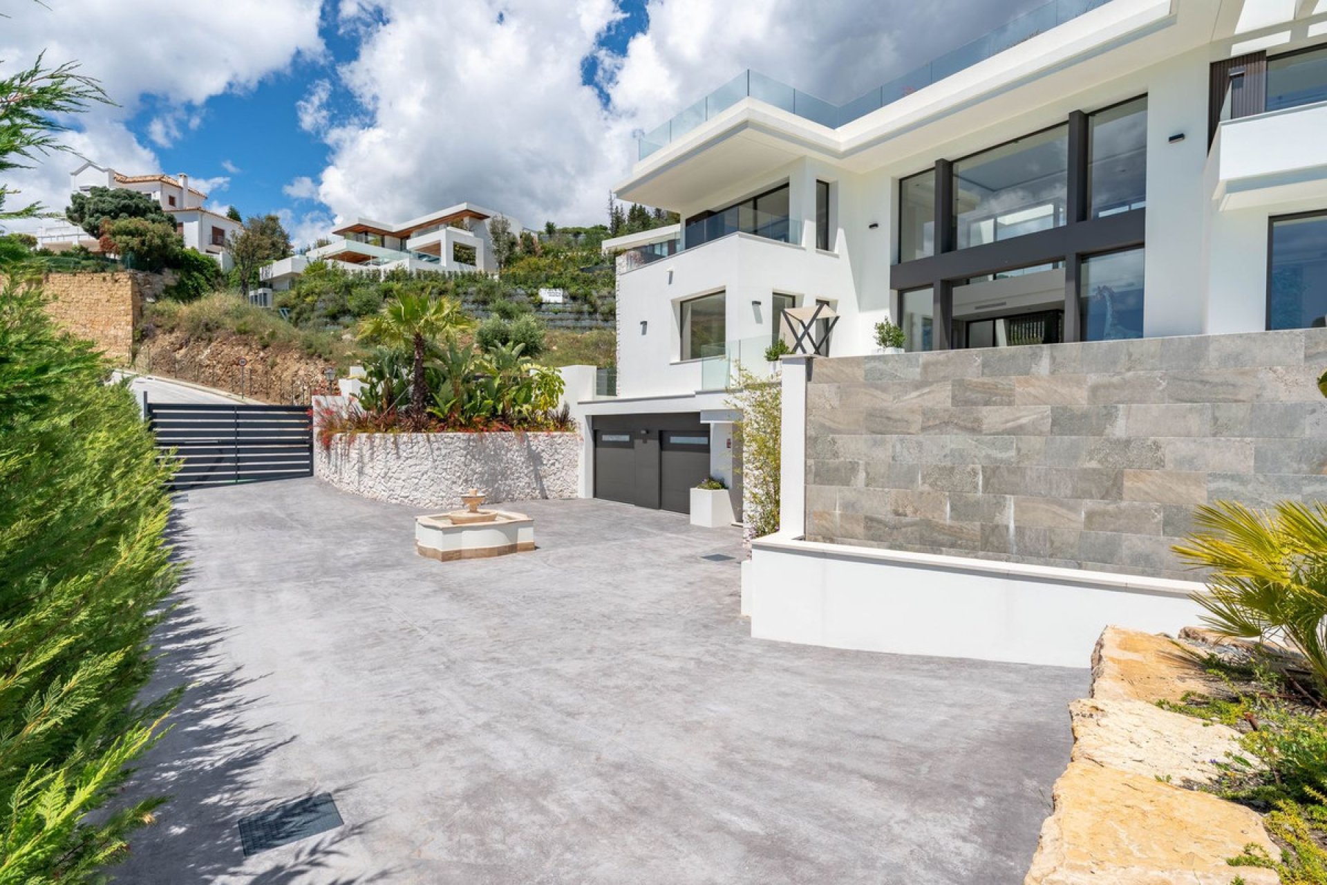 Reventa - House - Detached Villa - Benahavís - La Quinta