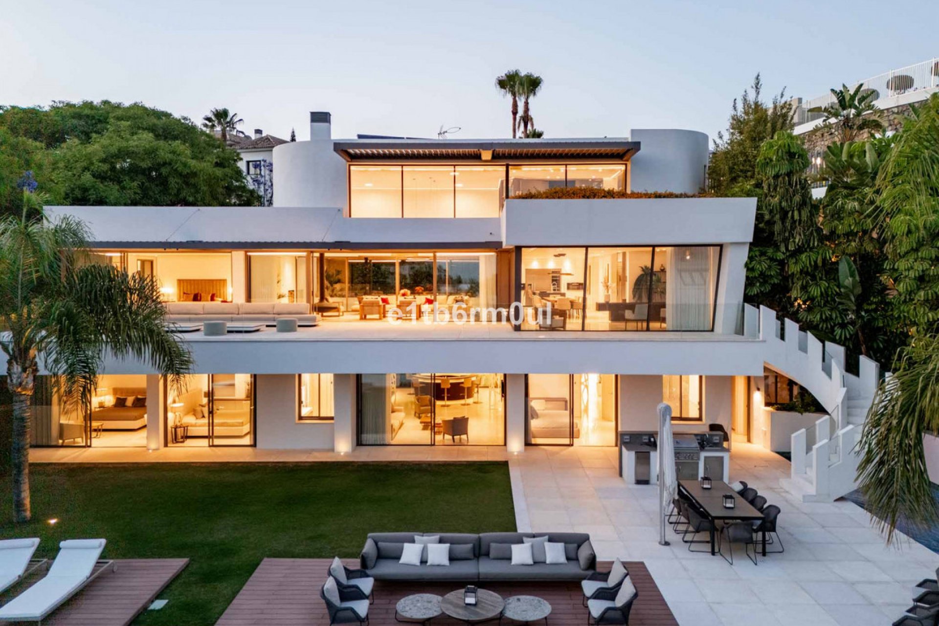 Reventa - House - Detached Villa - Benahavís - La Quinta