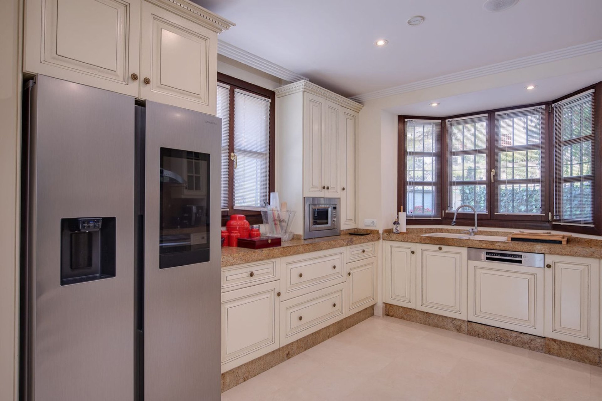 Reventa - House - Detached Villa - Benahavís - Los Arqueros