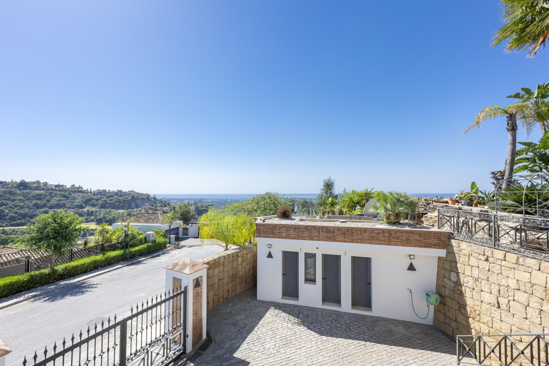 Reventa - House - Detached Villa - Benahavís - Los Arqueros