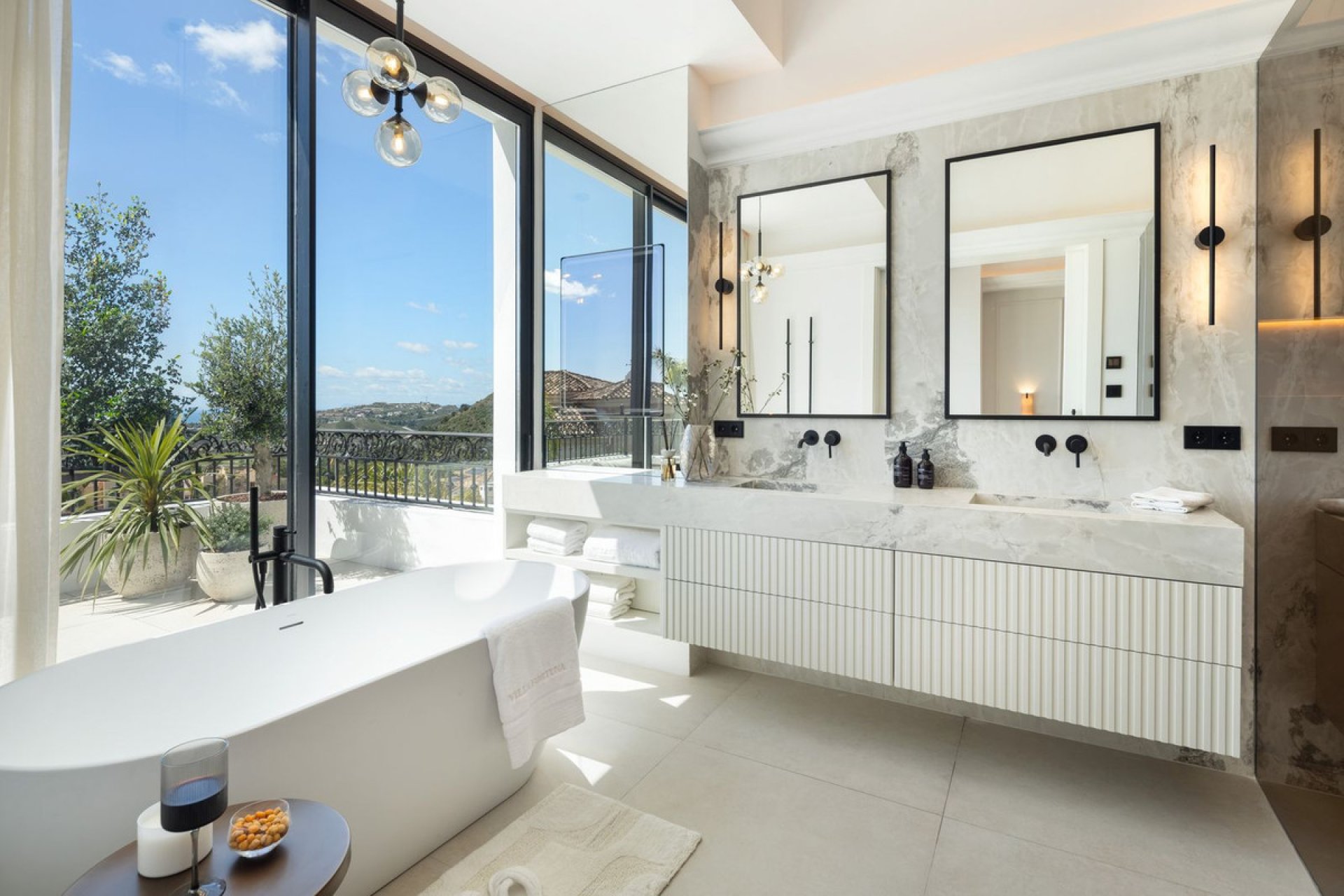 Reventa - House - Detached Villa - Benahavís - Los Arqueros