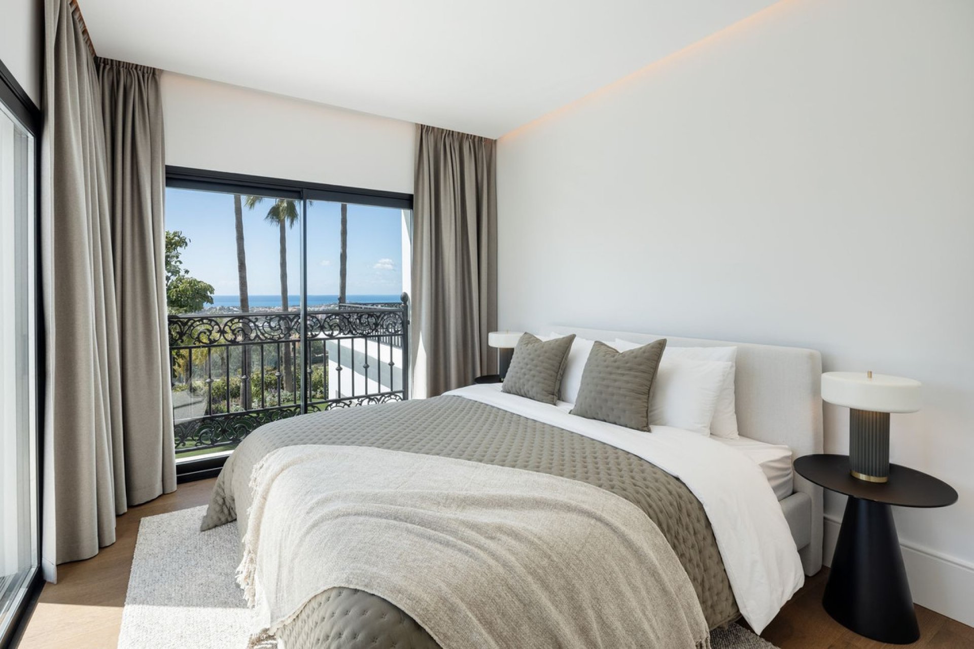 Reventa - House - Detached Villa - Benahavís - Los Arqueros