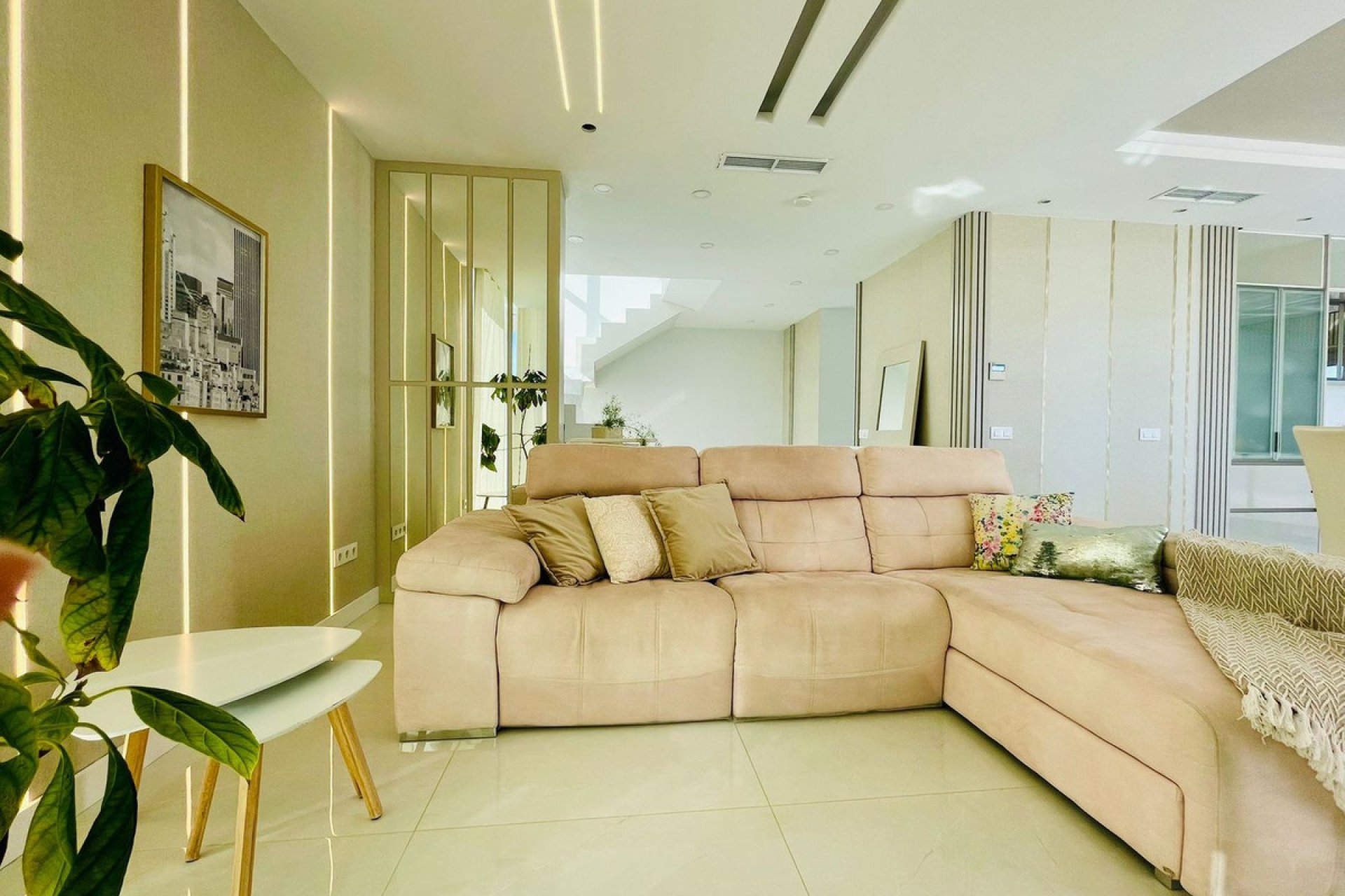 Reventa - House - Detached Villa - Benalmádena - Benalmadena Centro