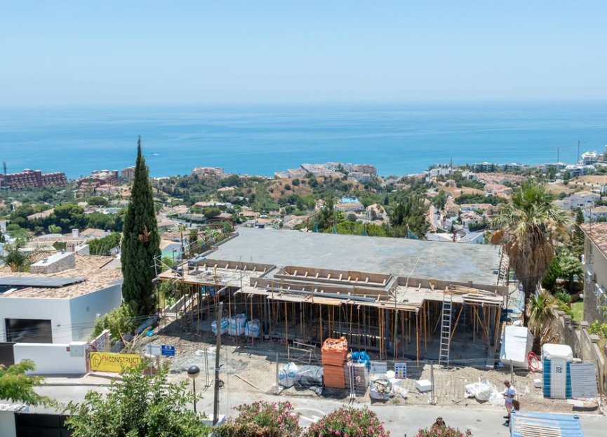 Reventa - House - Detached Villa - Benalmádena - Benalmadena Centro