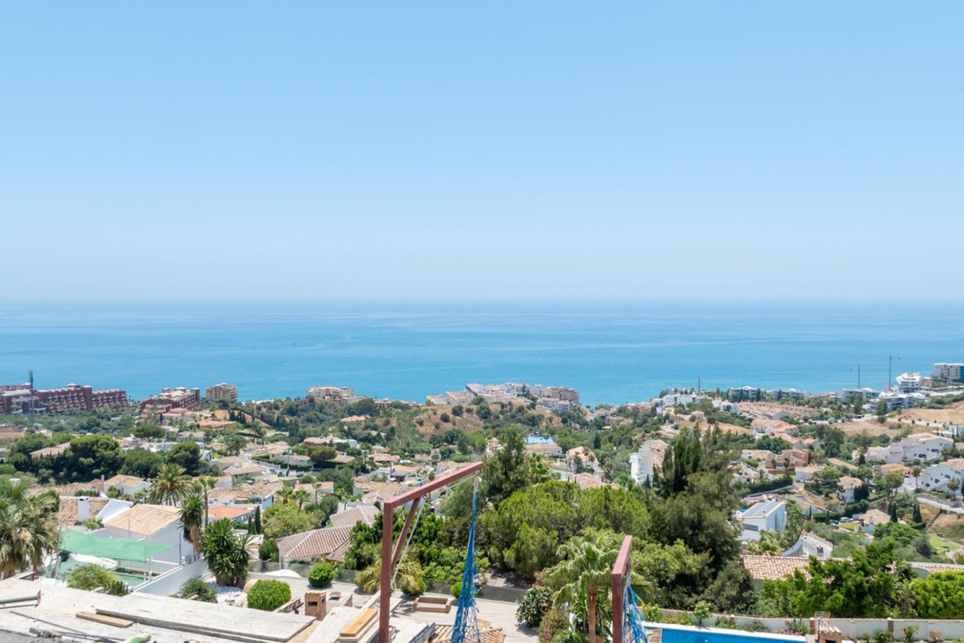 Reventa - House - Detached Villa - Benalmádena - Benalmadena Centro