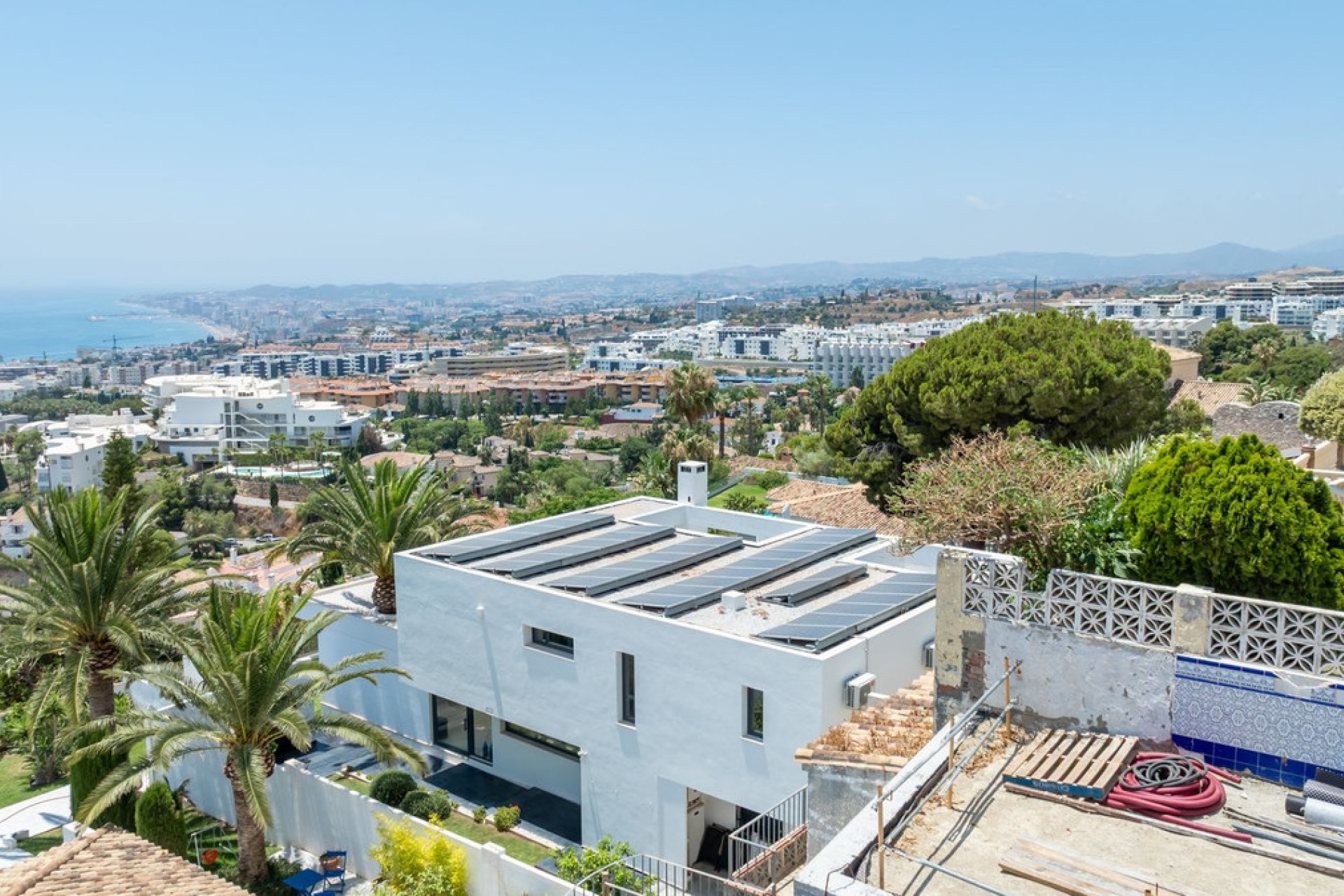 Reventa - House - Detached Villa - Benalmádena - Benalmadena Centro