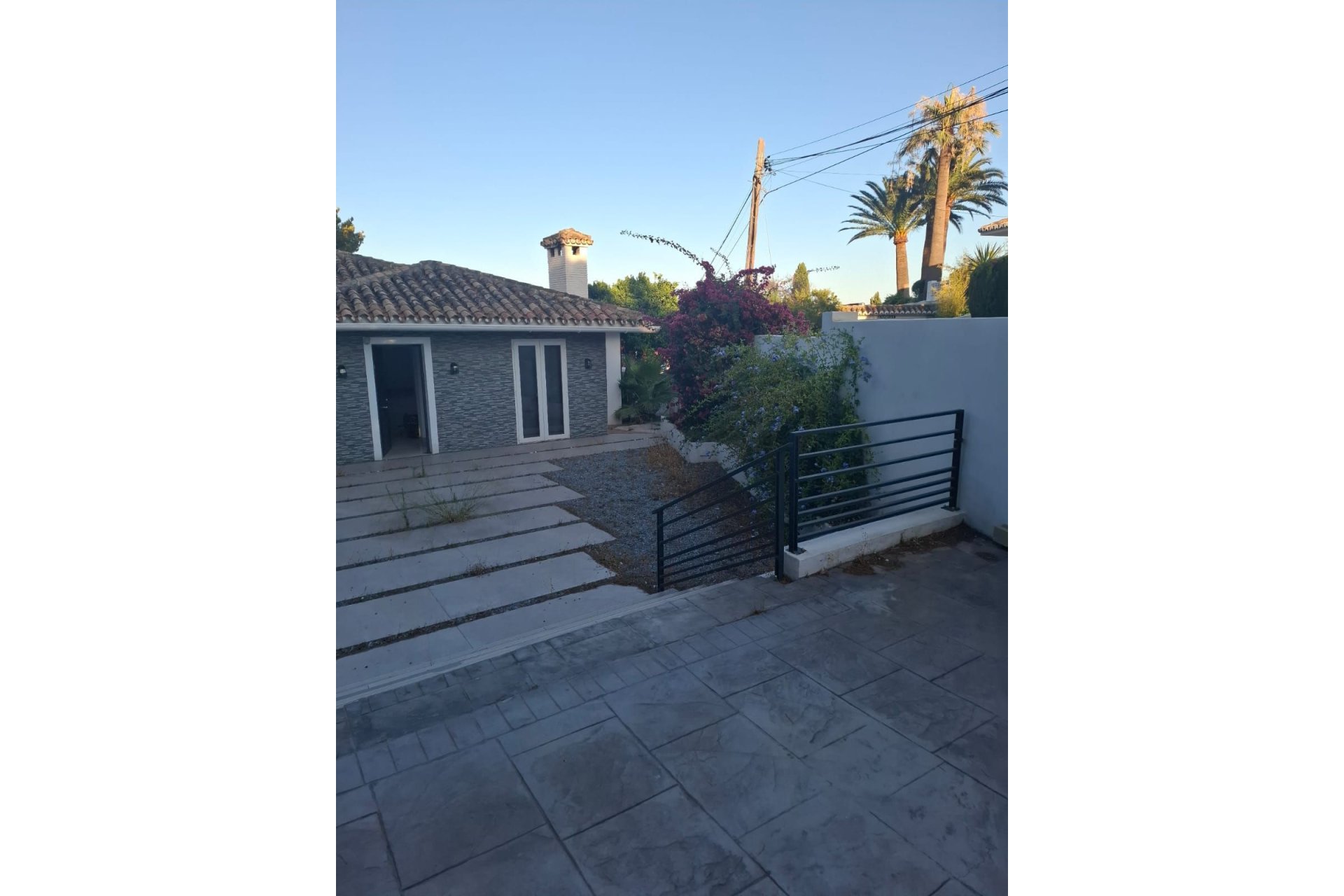 Reventa - House - Detached Villa - Benalmádena - Benalmadena Centro