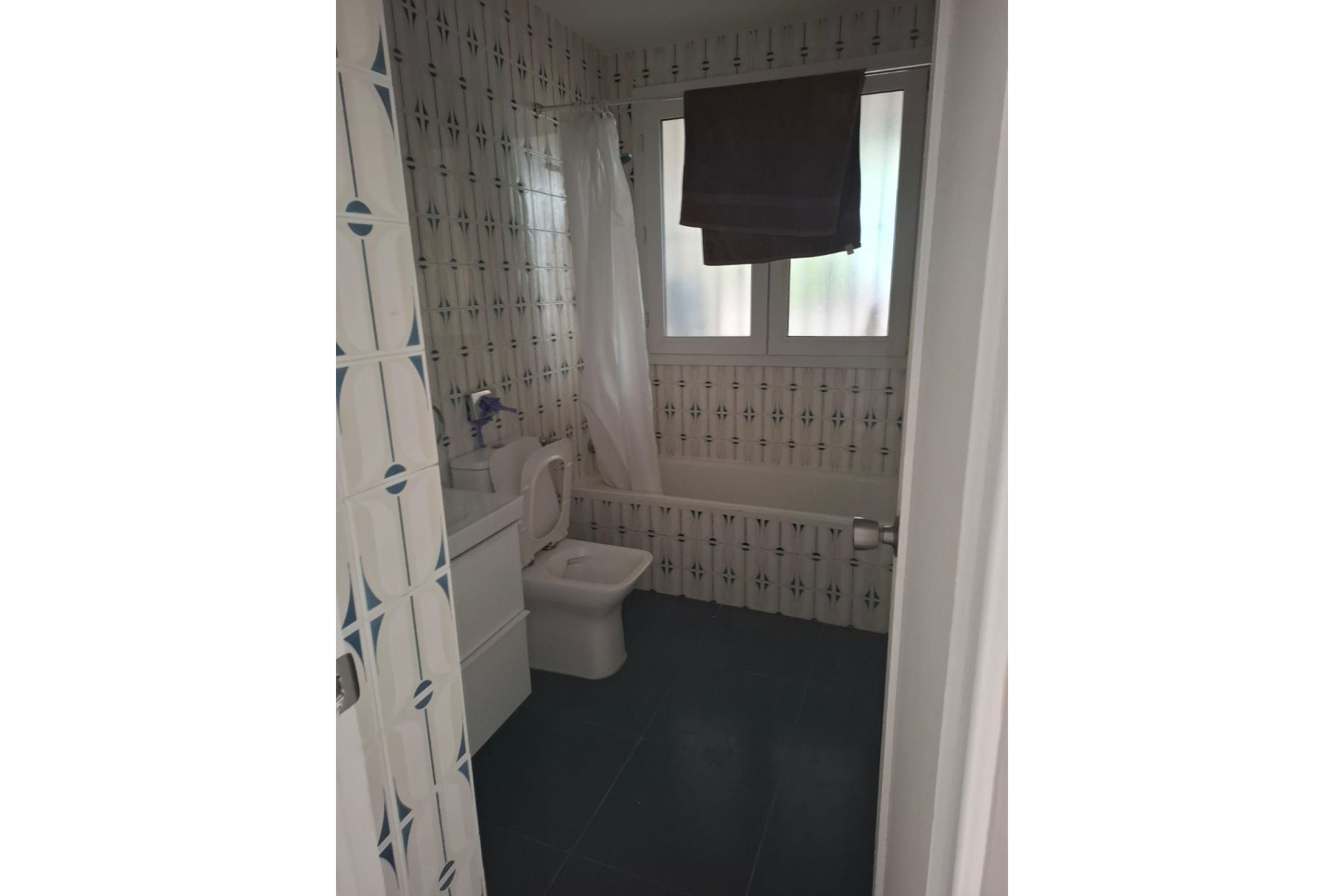 Reventa - House - Detached Villa - Benalmádena - Benalmadena Centro