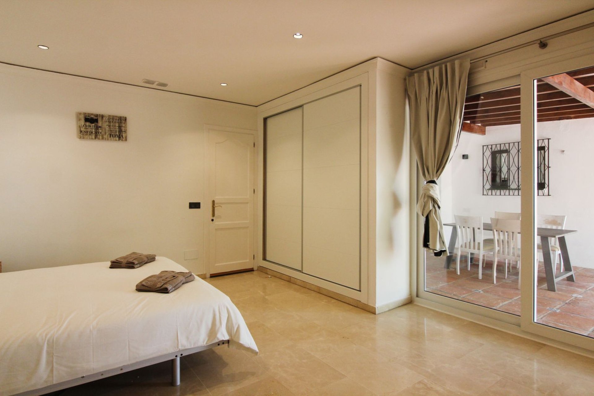 Reventa - House - Detached Villa - Benalmádena - Benalmadena Centro