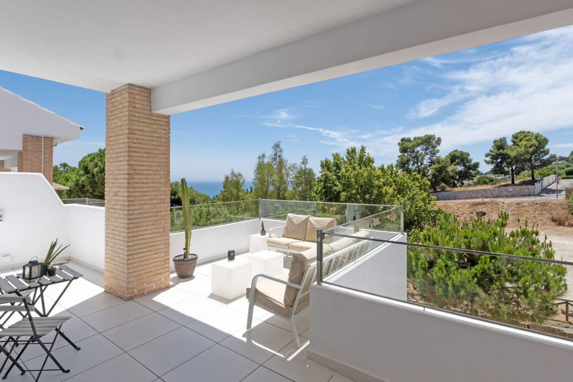 Reventa - House - Detached Villa - Benalmádena - Benalmadena Centro