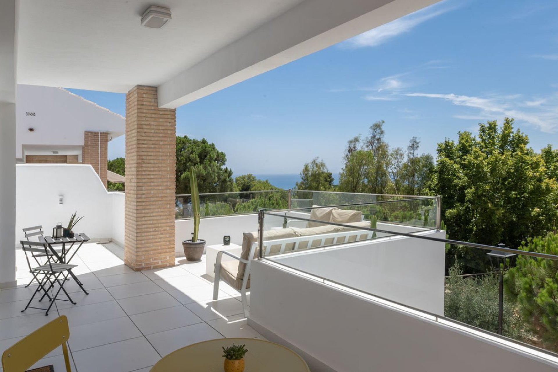 Reventa - House - Detached Villa - Benalmádena - Benalmadena Centro