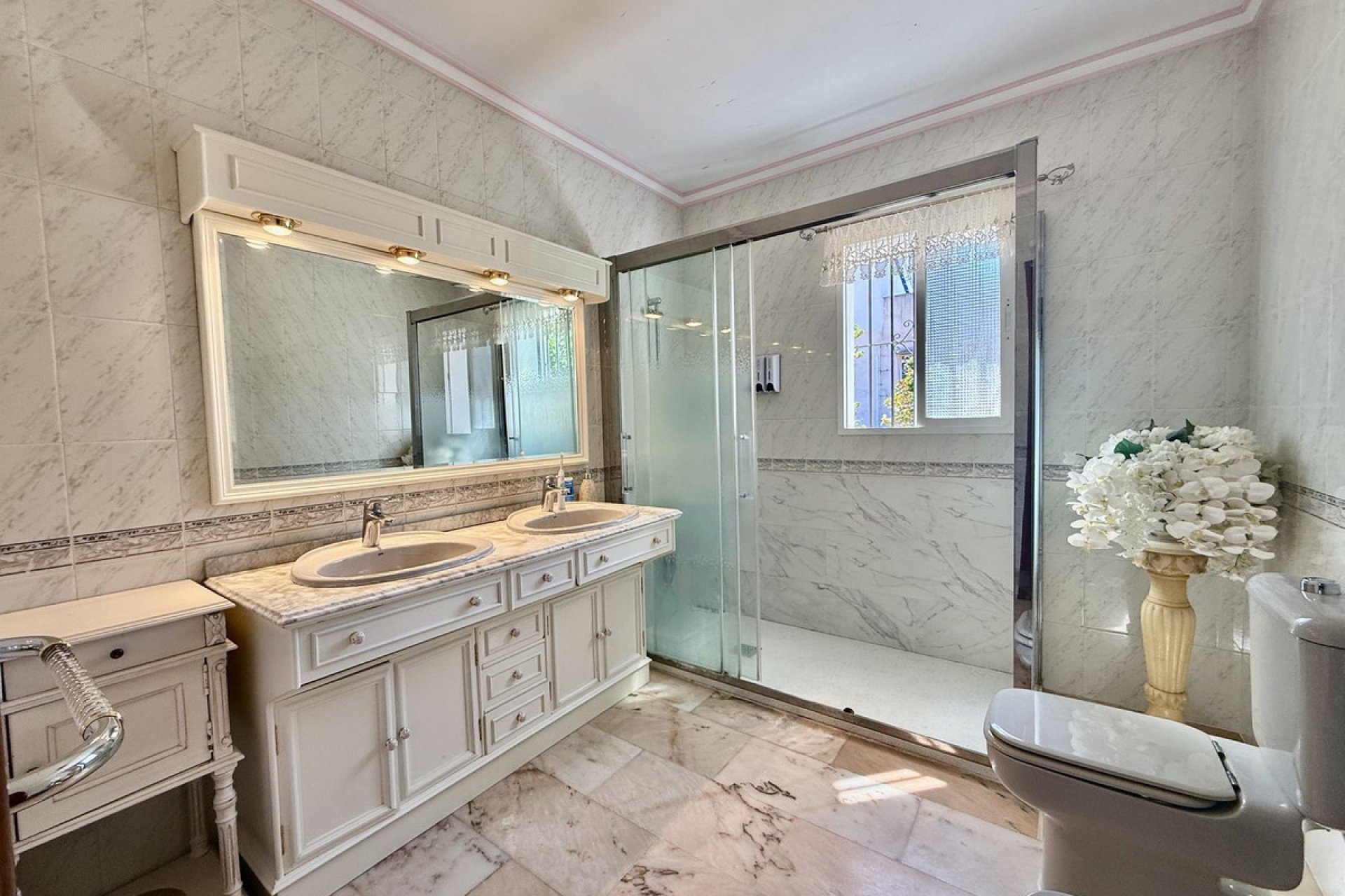 Reventa - House - Detached Villa - Benalmádena - Benalmadena Centro