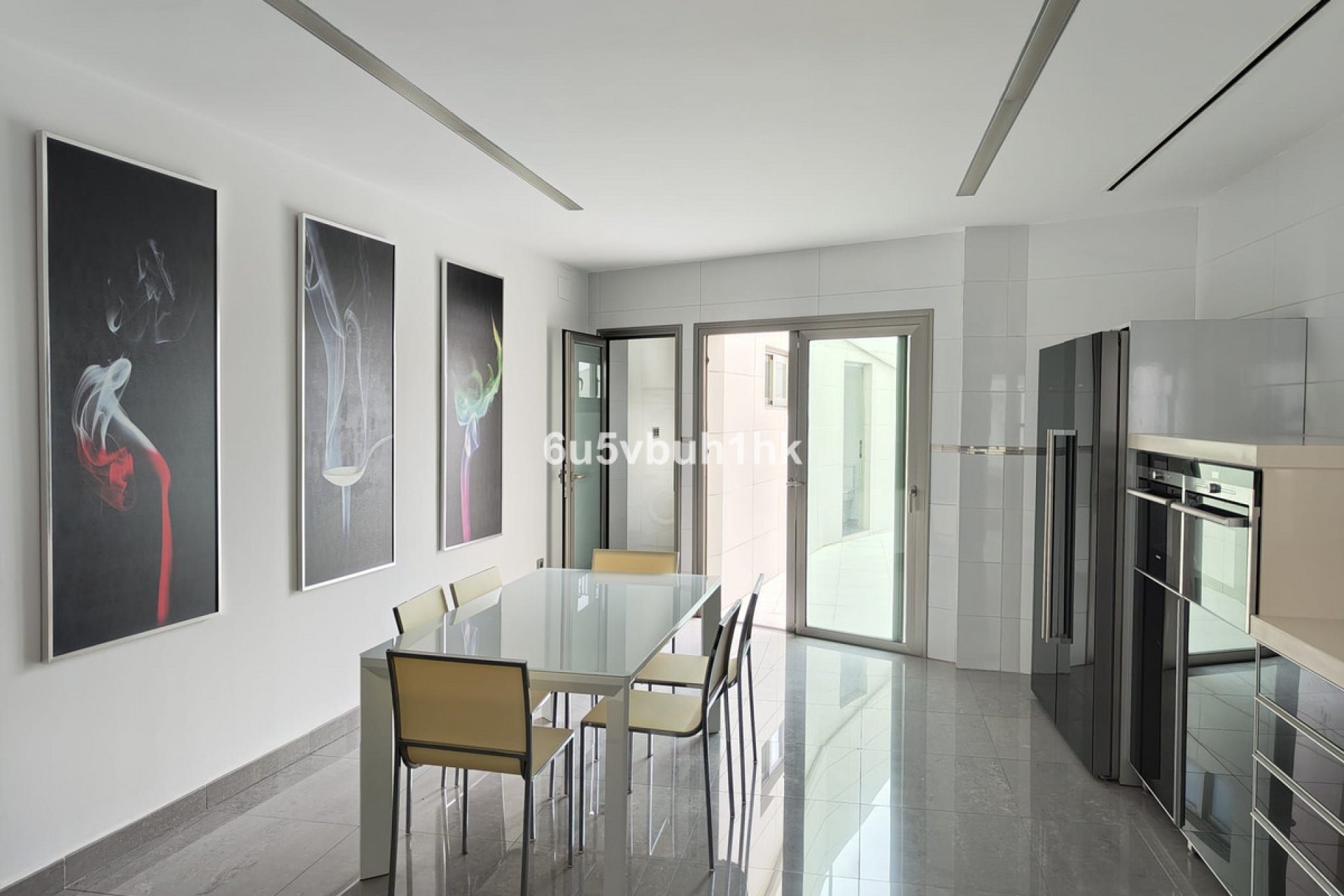 Reventa - House - Detached Villa - Benalmádena - Benalmadena Centro