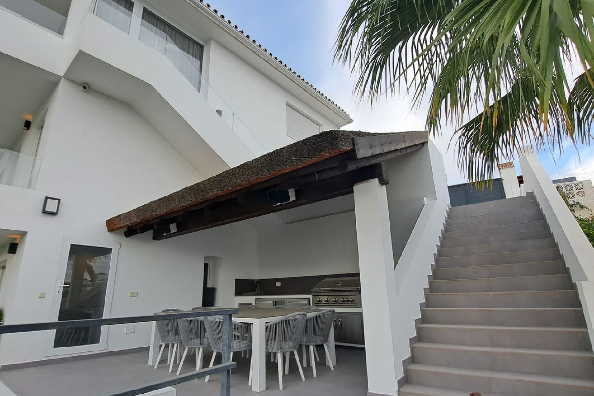 Reventa - House - Detached Villa - Benalmádena - Benalmadena Centro