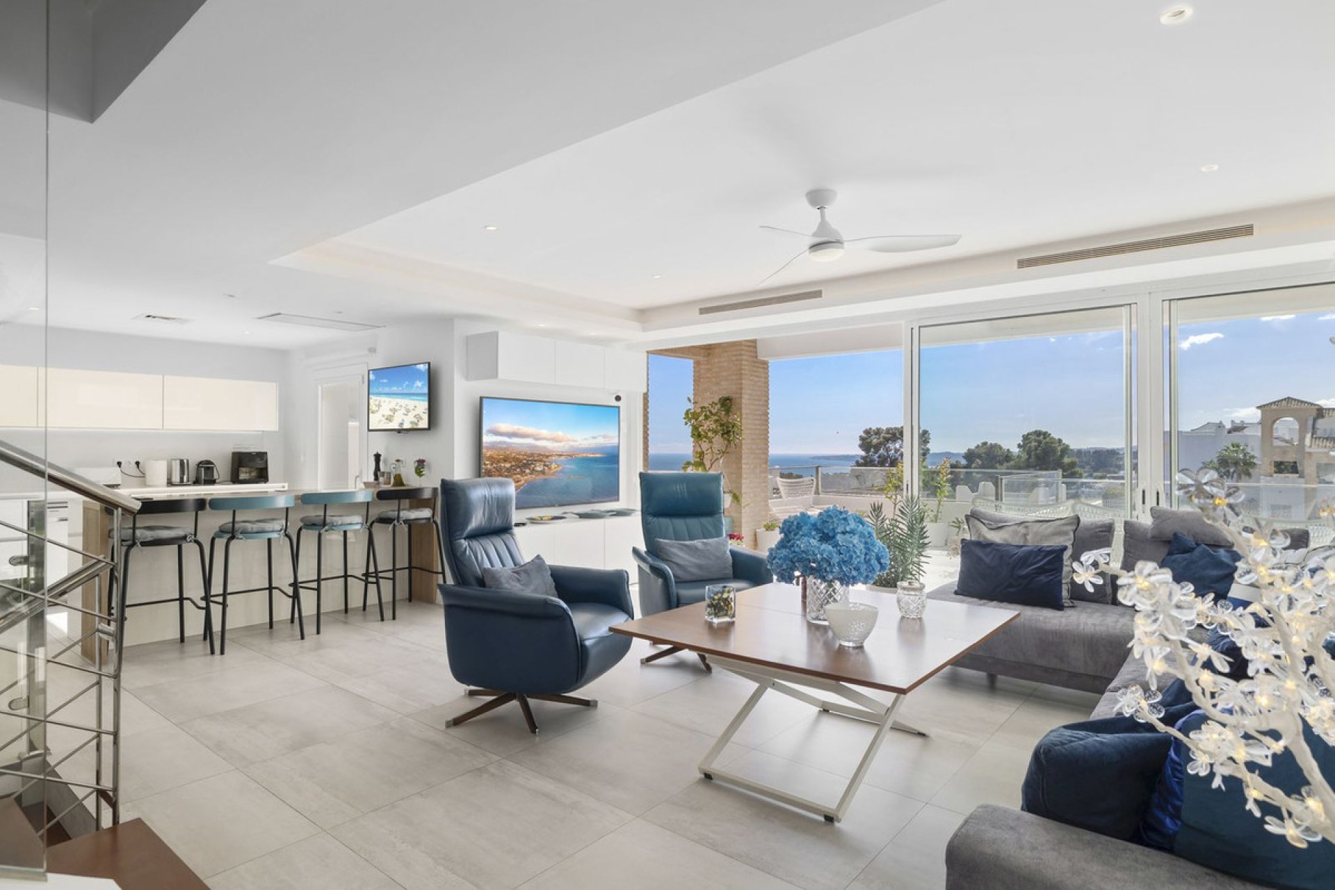 Reventa - House - Detached Villa - Benalmádena - Benalmadena Centro