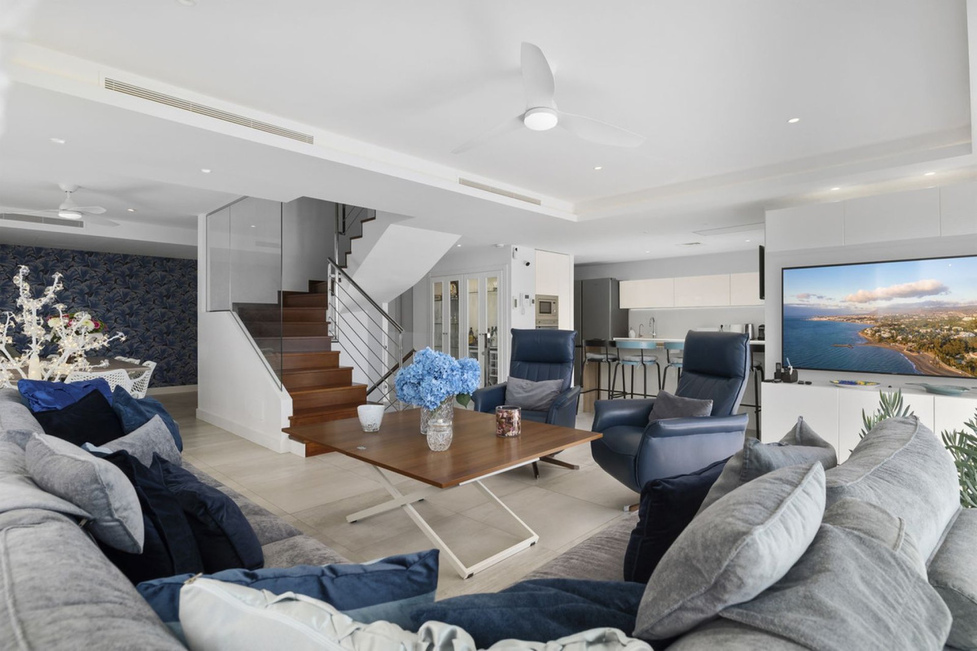 Reventa - House - Detached Villa - Benalmádena - Benalmadena Centro