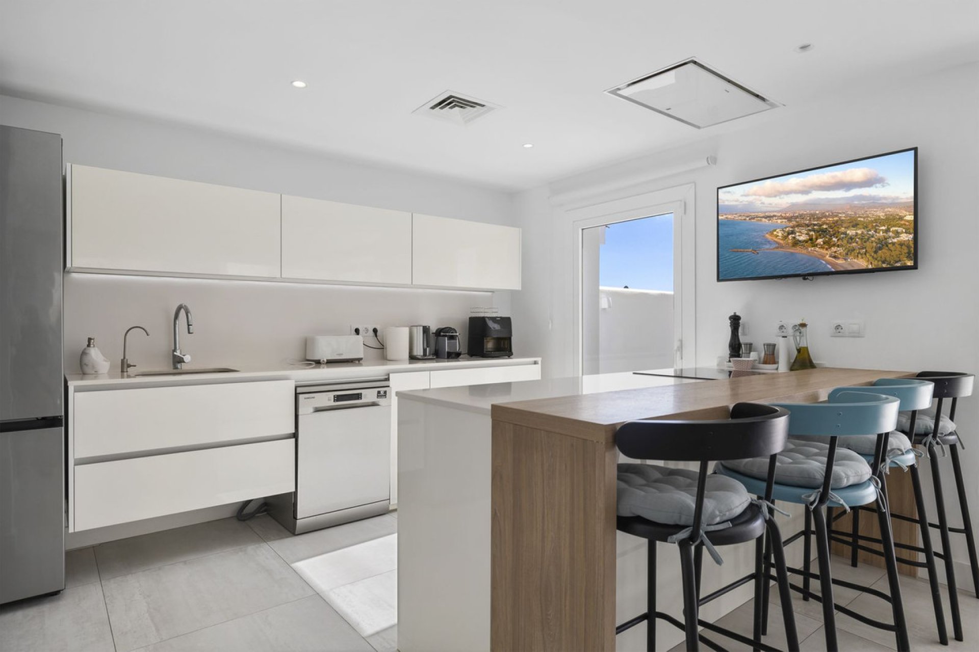 Reventa - House - Detached Villa - Benalmádena - Benalmadena Centro