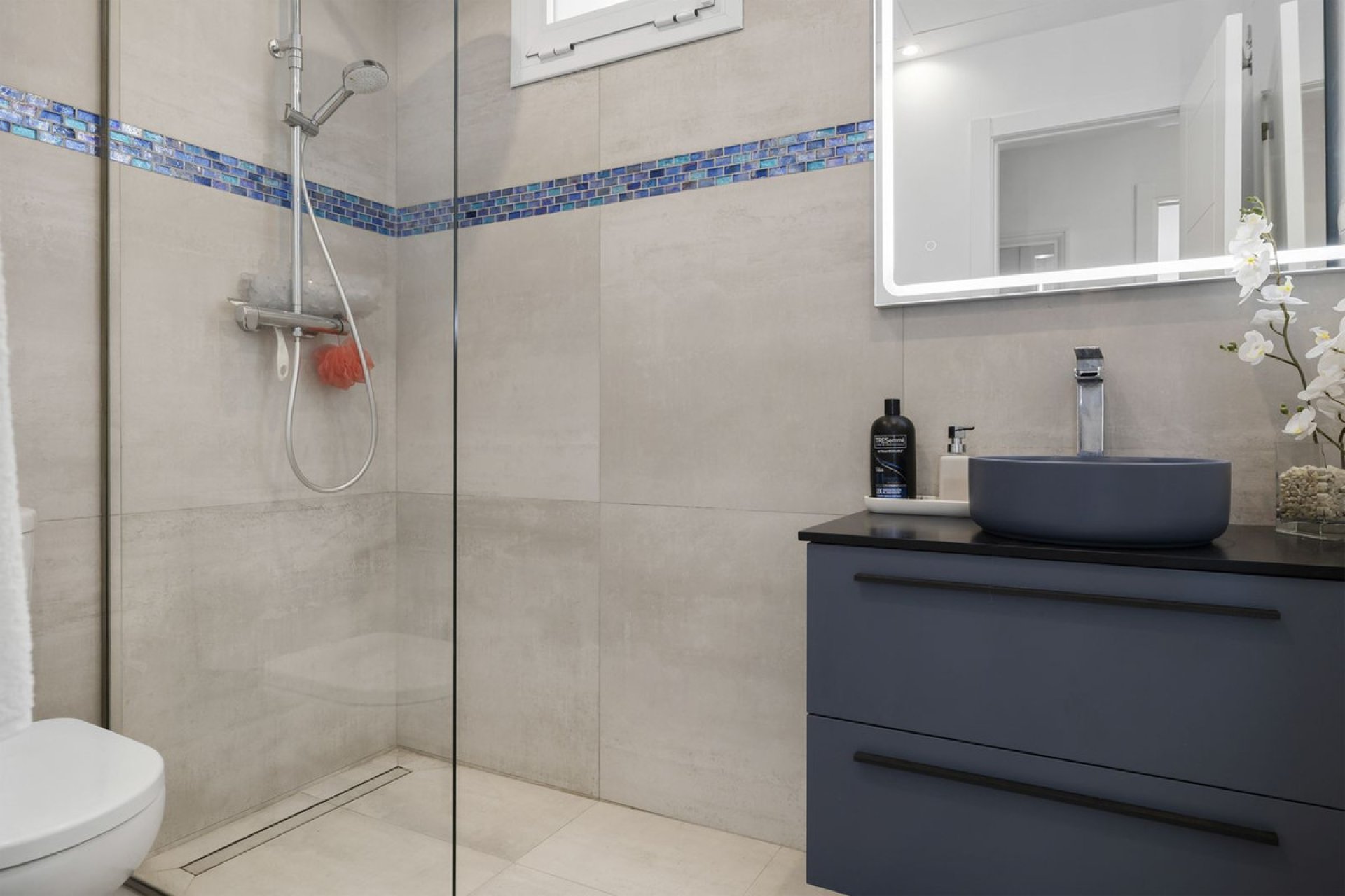 Reventa - House - Detached Villa - Benalmádena - Benalmadena Centro