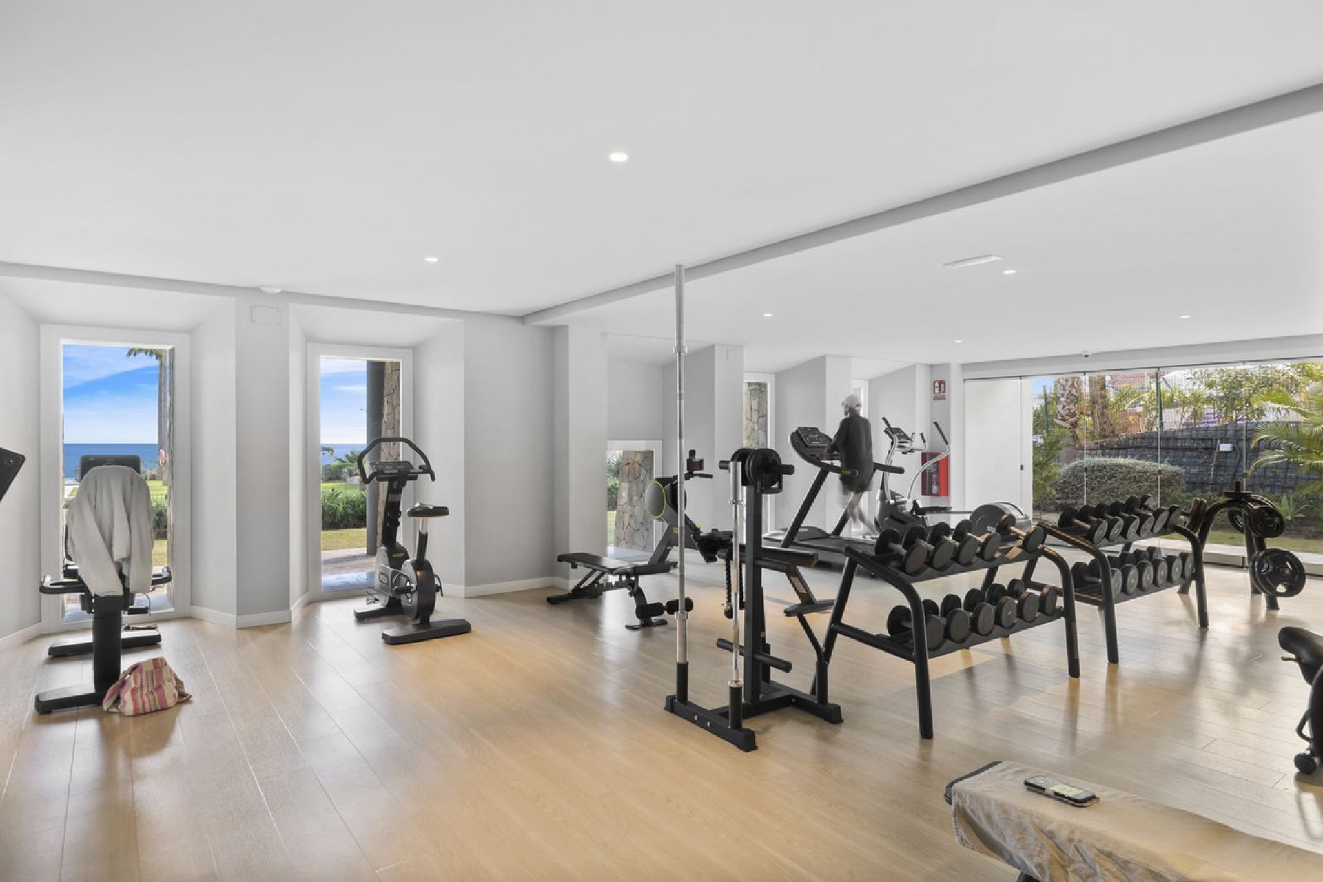 Reventa - House - Detached Villa - Benalmádena - Benalmadena Centro