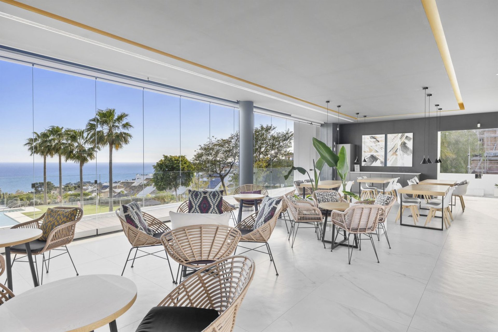 Reventa - House - Detached Villa - Benalmádena - Benalmadena Centro