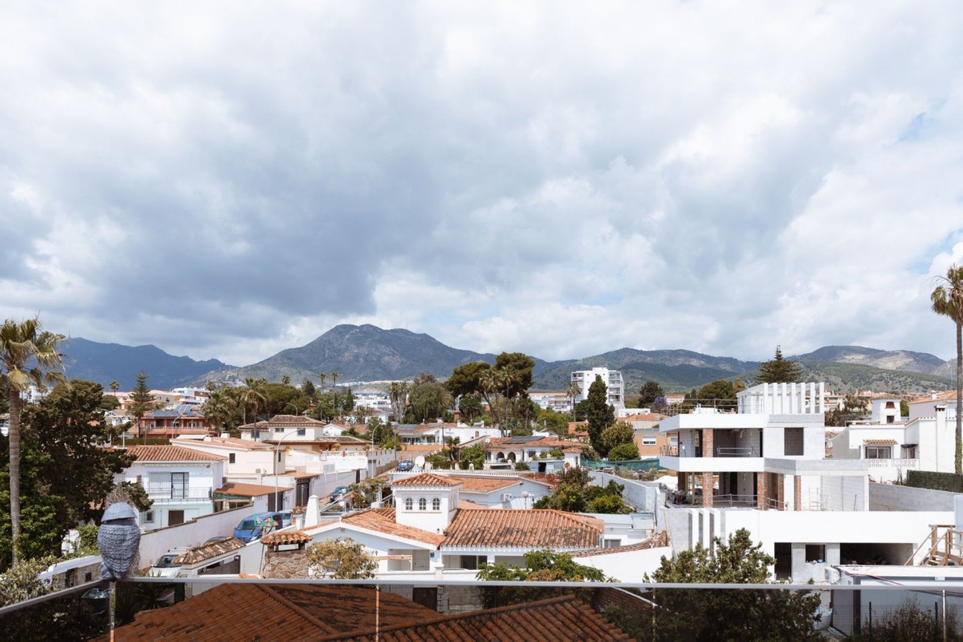 Reventa - House - Detached Villa - Benalmádena - Benalmadena Centro