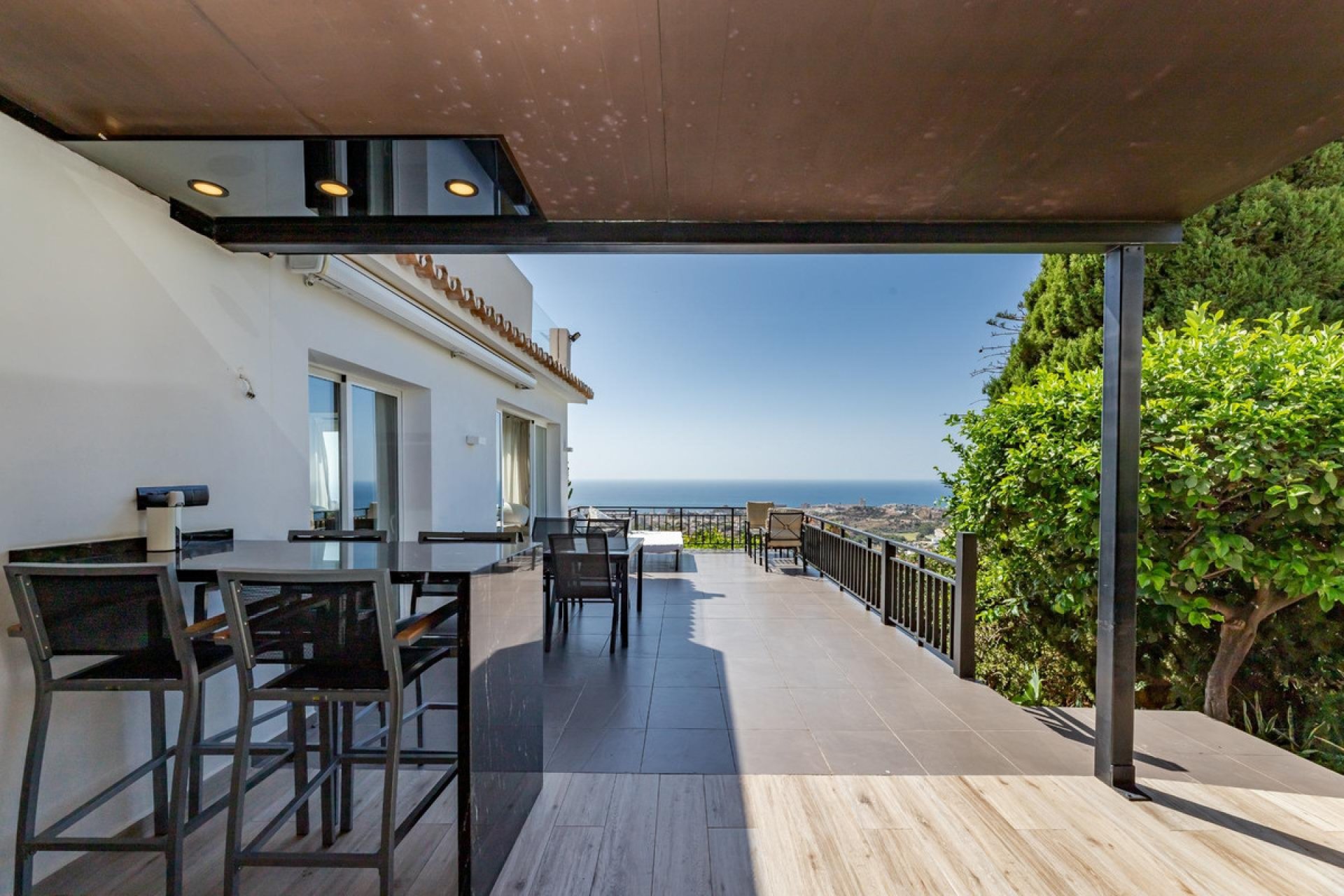 Reventa - House - Detached Villa - Benalmádena - Benalmadena Centro