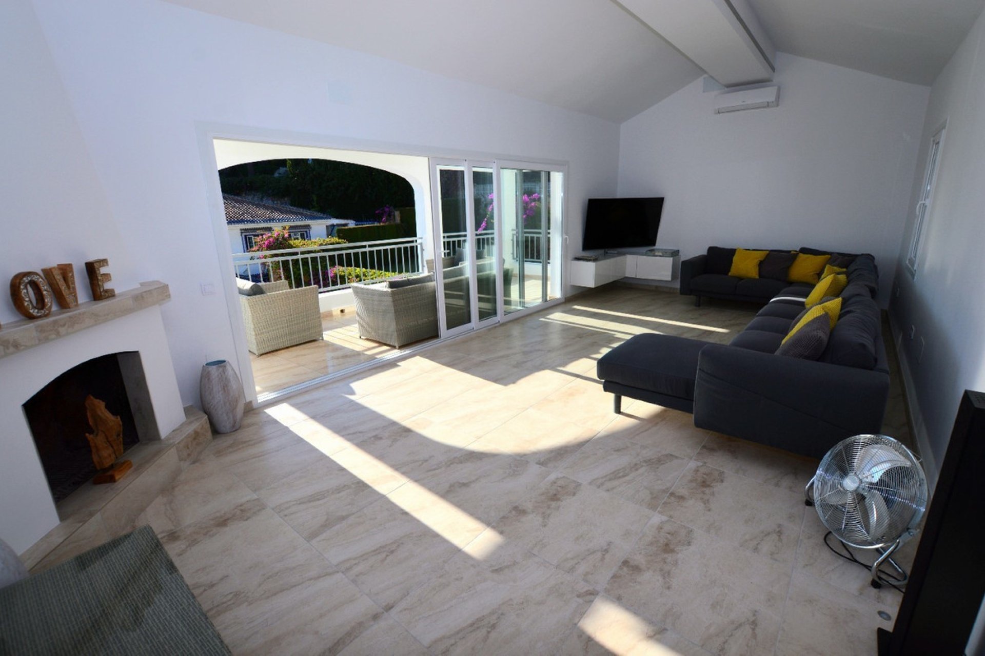 Reventa - House - Detached Villa - Benalmádena - Benalmadena Centro