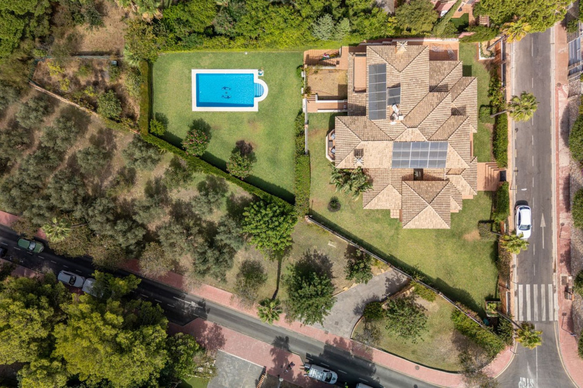 Reventa - House - Detached Villa - Benalmádena - Benalmadena Costa