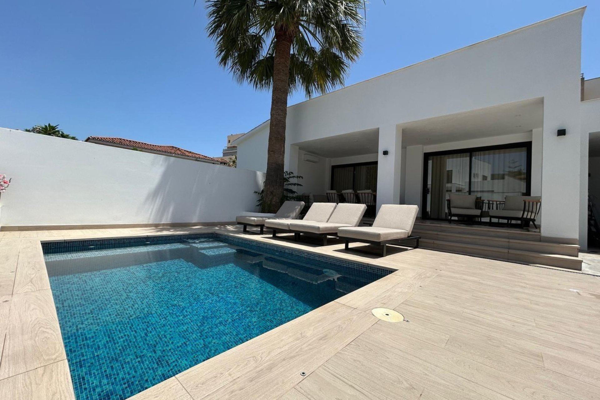 Reventa - House - Detached Villa - Benalmádena - Benalmadena Costa
