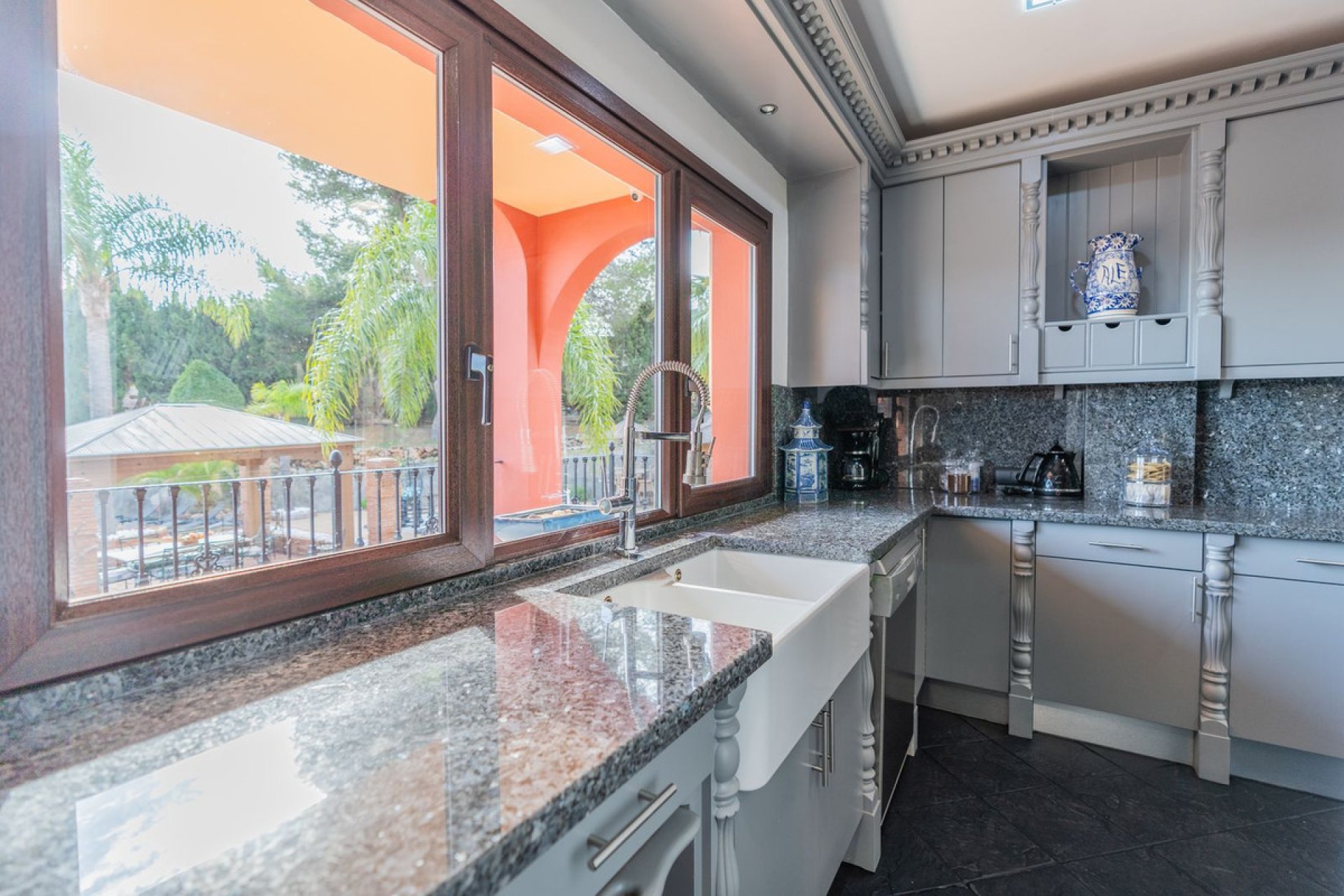 Reventa - House - Detached Villa - Benalmádena - Benalmadena Costa