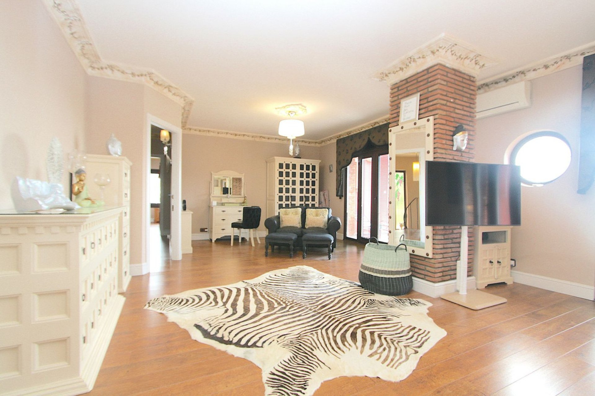 Reventa - House - Detached Villa - Benalmádena - Benalmadena Costa