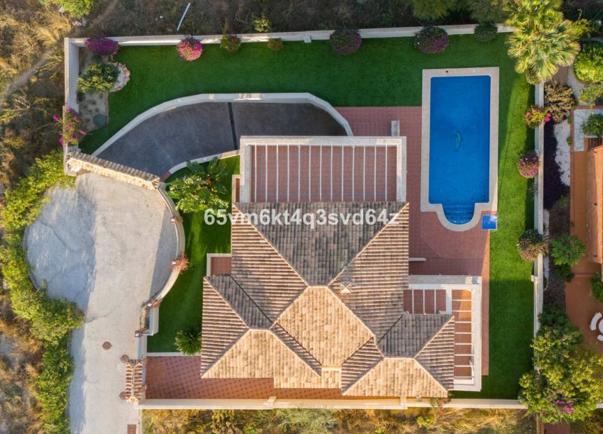 Reventa - House - Detached Villa - Benalmádena - Benalmadena Pueblo