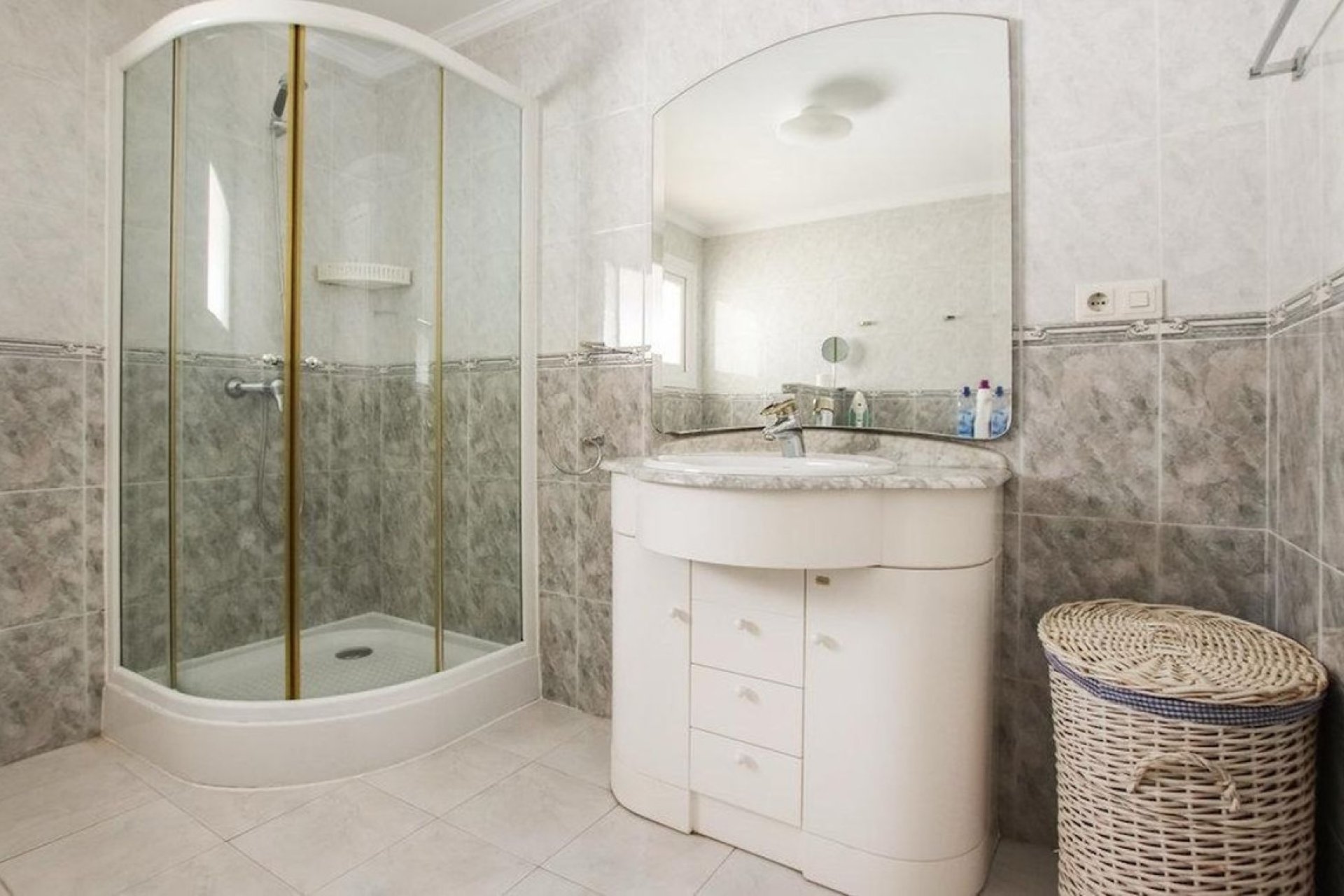 Reventa - House - Detached Villa - Benalmádena - Torremuelle