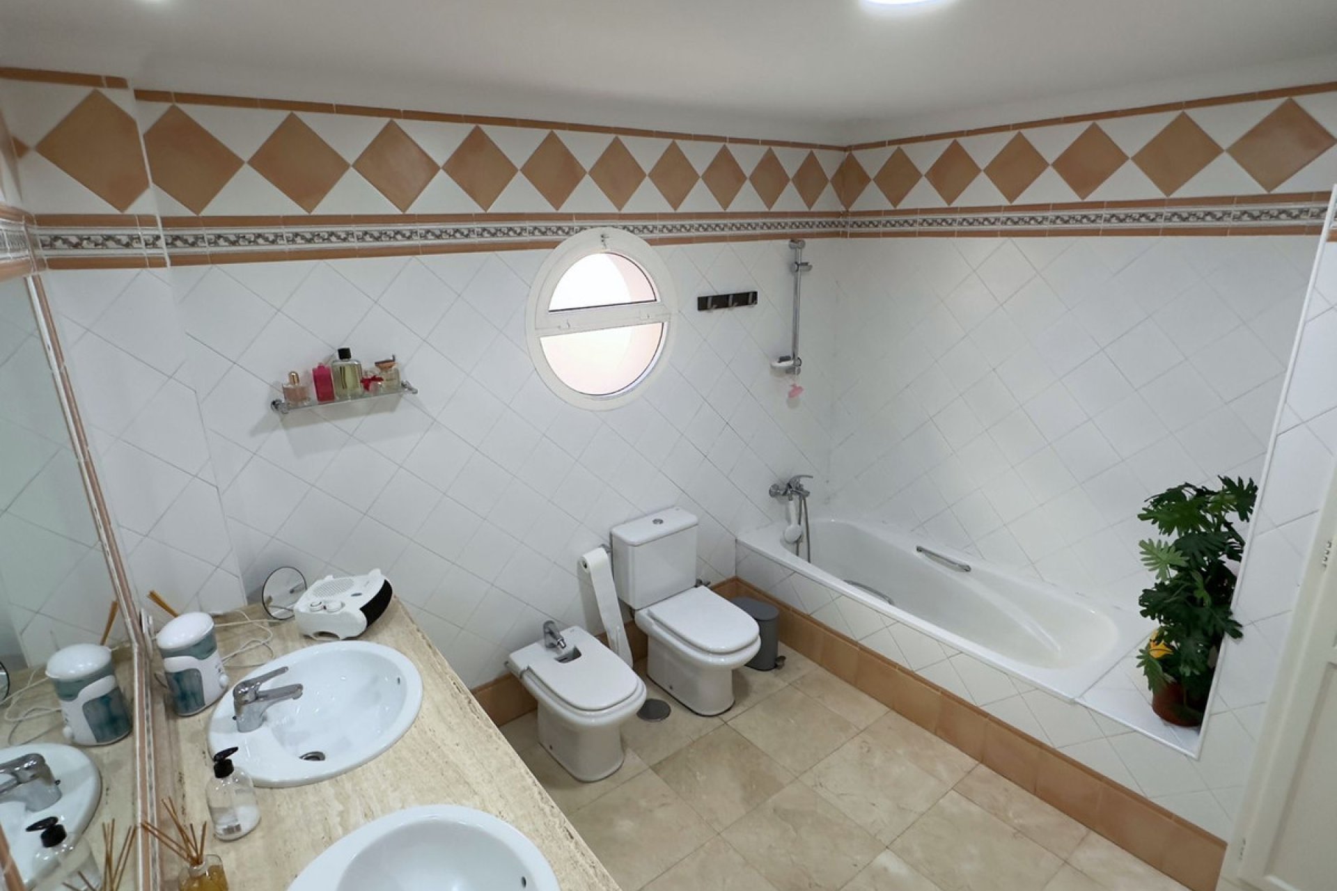 Reventa - House - Detached Villa - Casares - Casares Pueblo