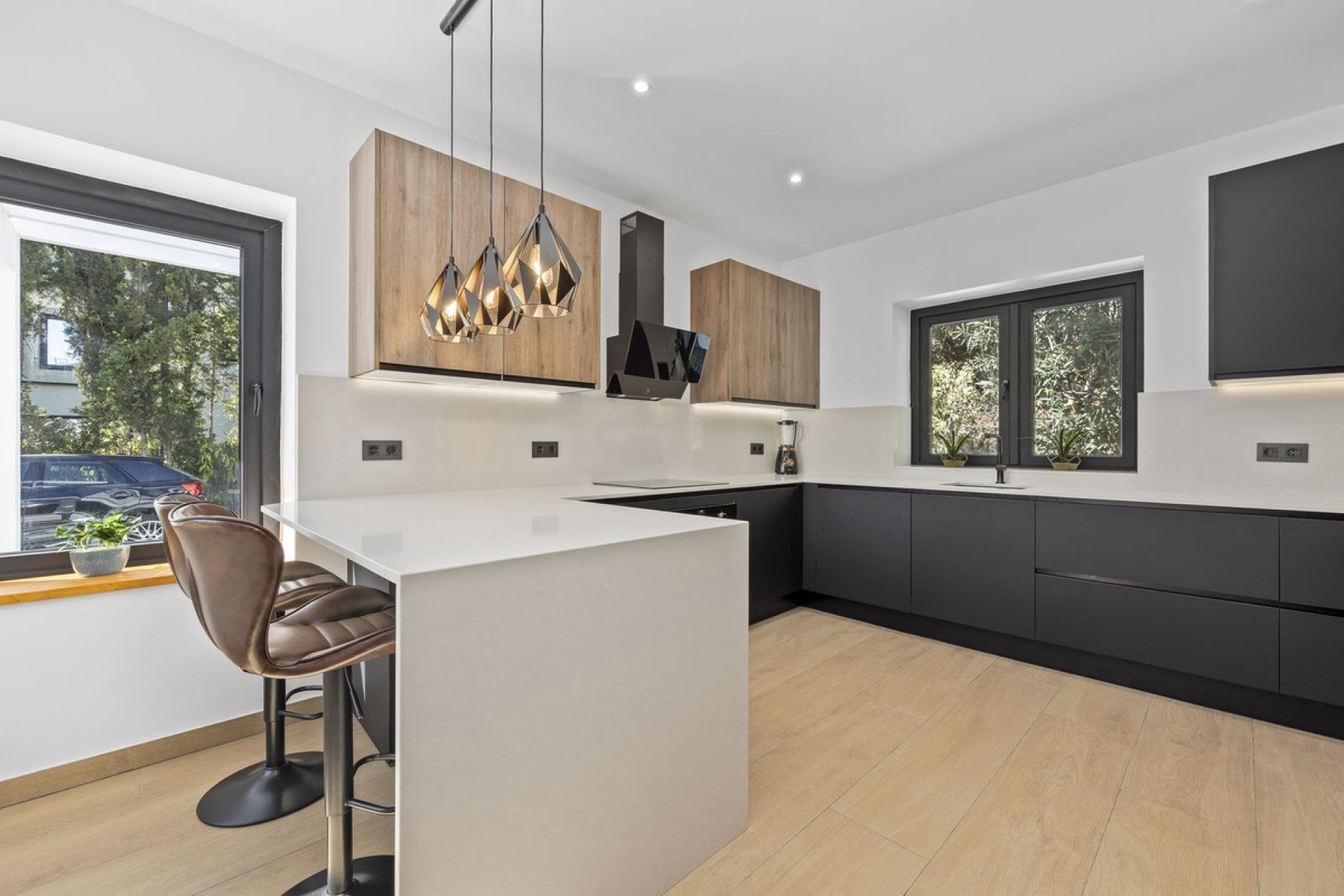 Reventa - House - Detached Villa - El Paraiso - El Paraíso