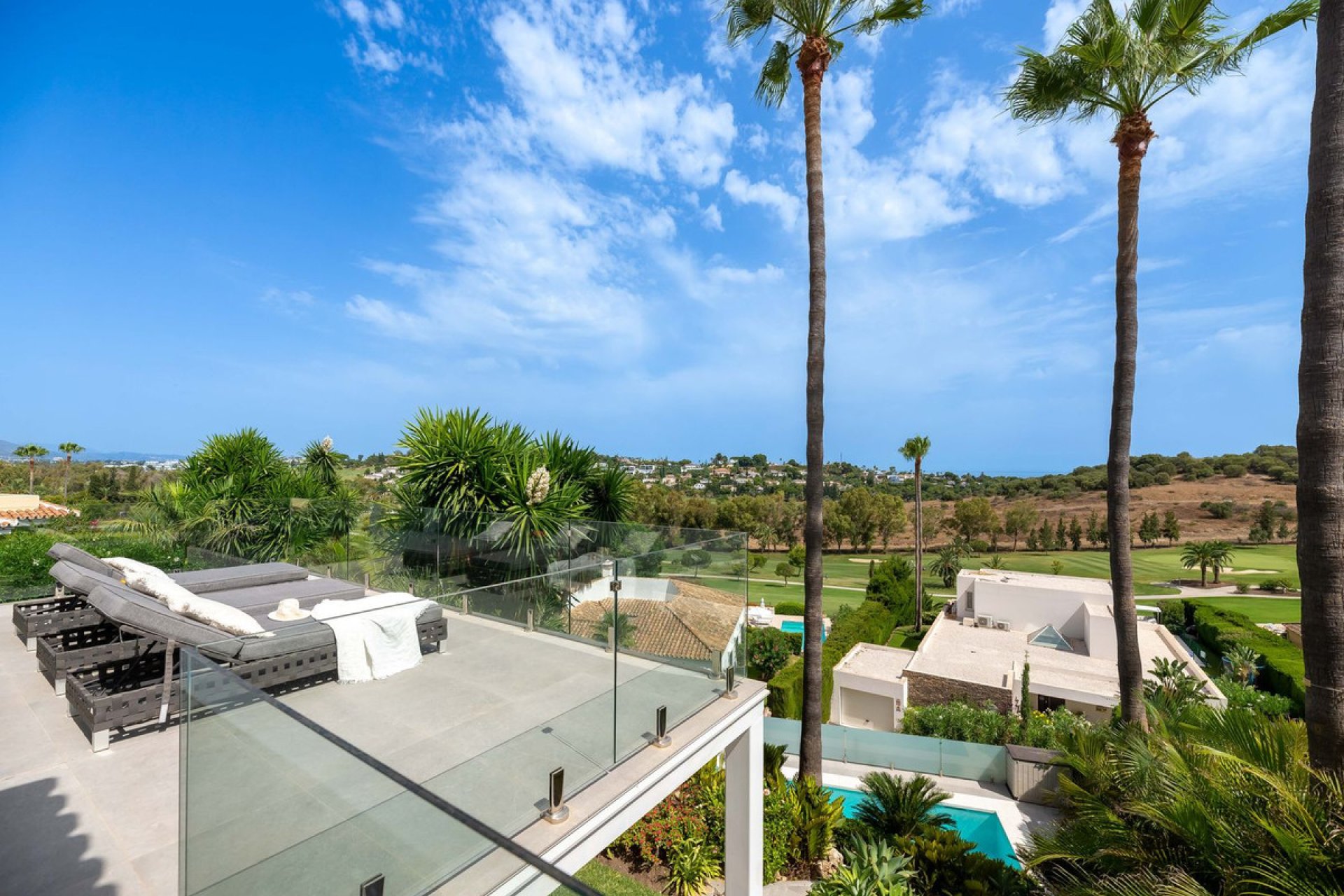 Reventa - House - Detached Villa - El Paraiso - El Paraíso