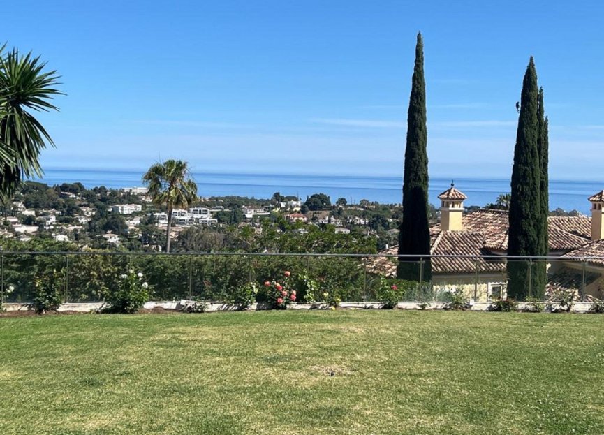 Reventa - House - Detached Villa - El Paraiso - El Paraíso