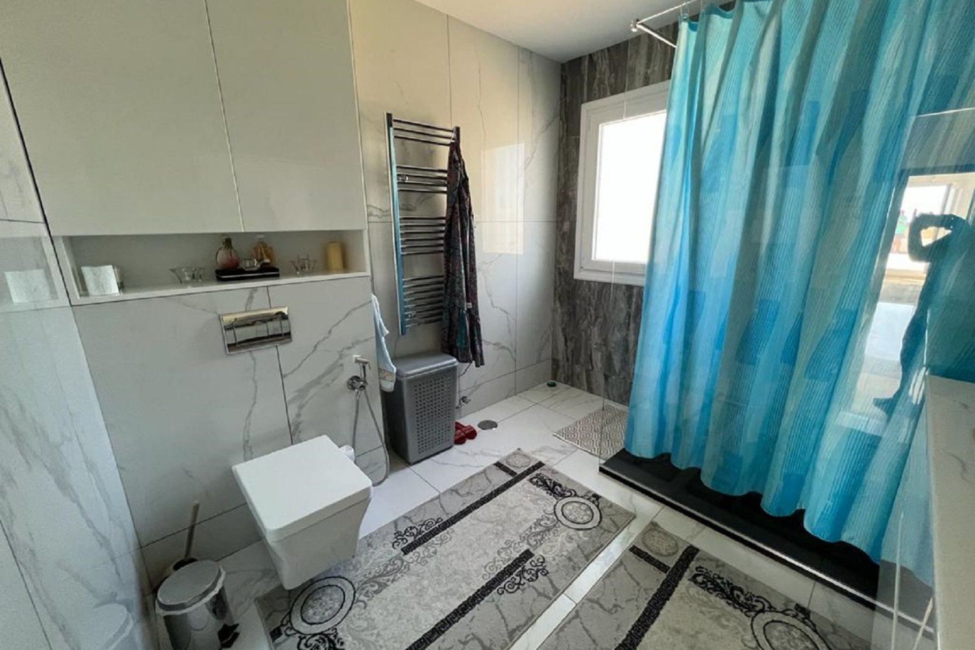 Reventa - House - Detached Villa - El Paraiso - El Paraíso