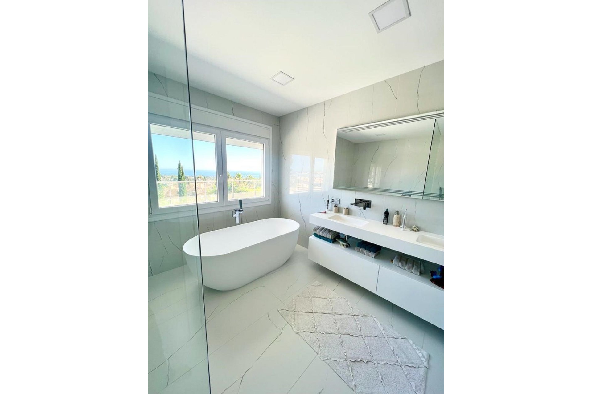 Reventa - House - Detached Villa - El Paraiso - El Paraíso