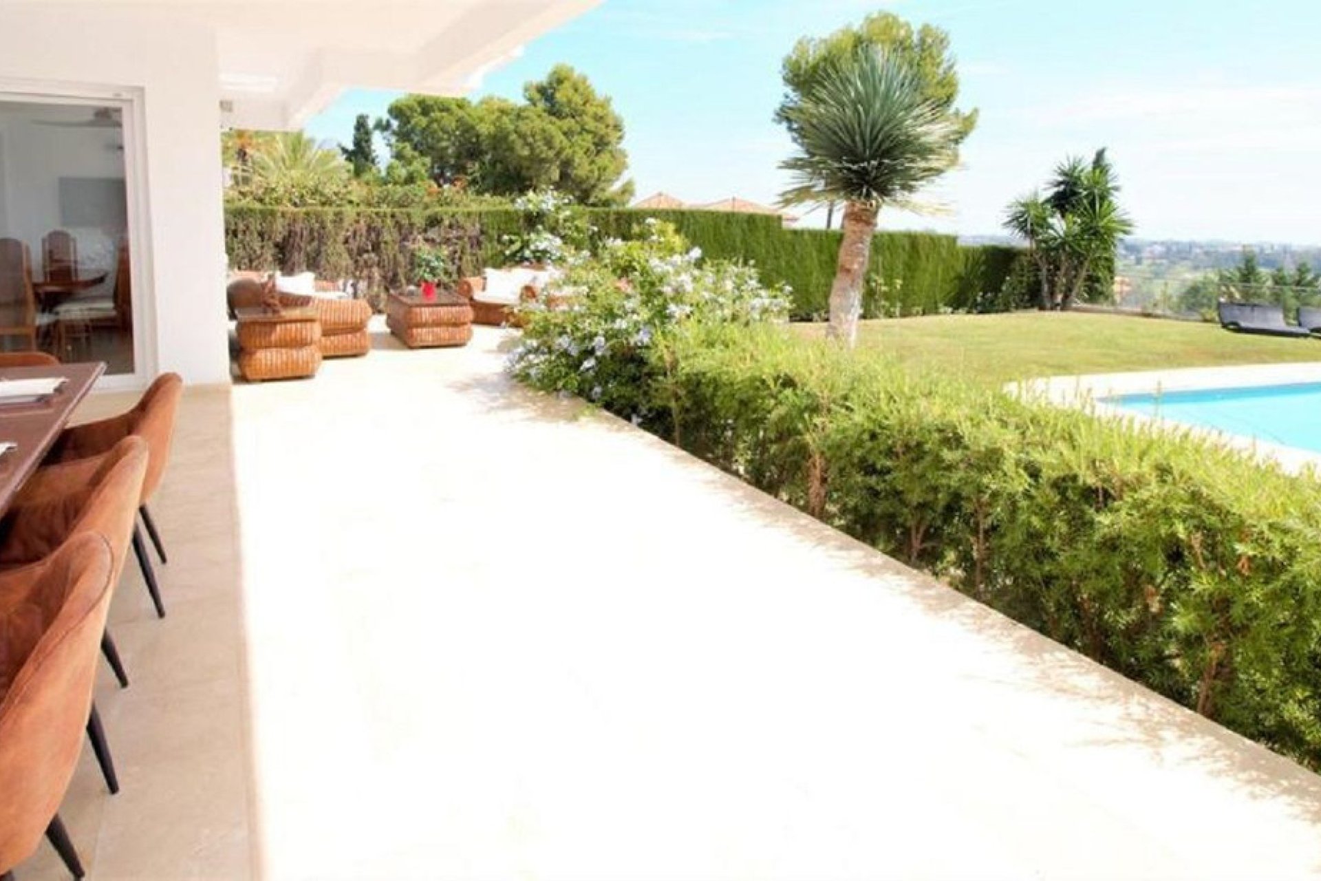 Reventa - House - Detached Villa - El Paraiso - El Paraíso