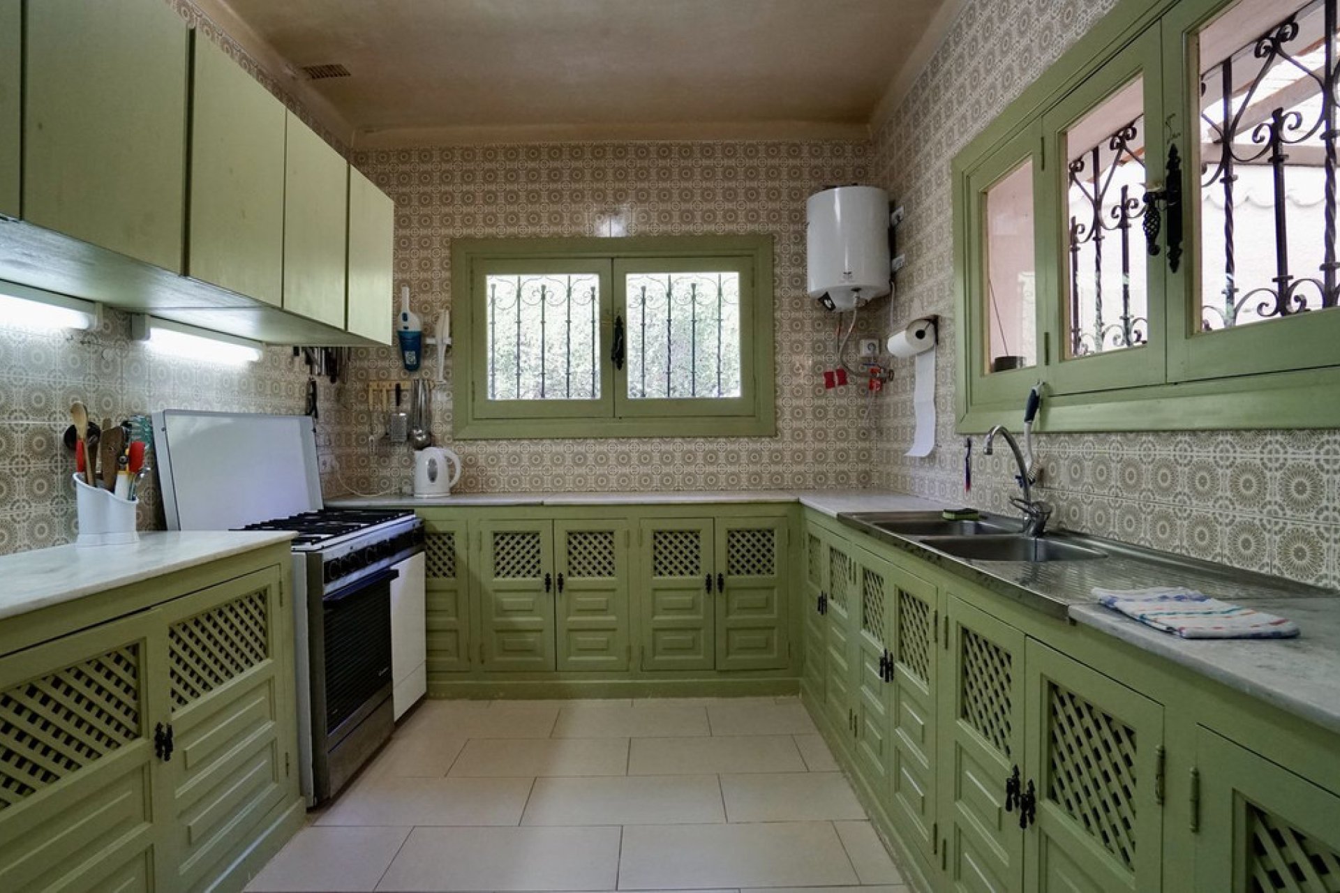 Reventa - House - Detached Villa - El Paraiso - El Paraíso