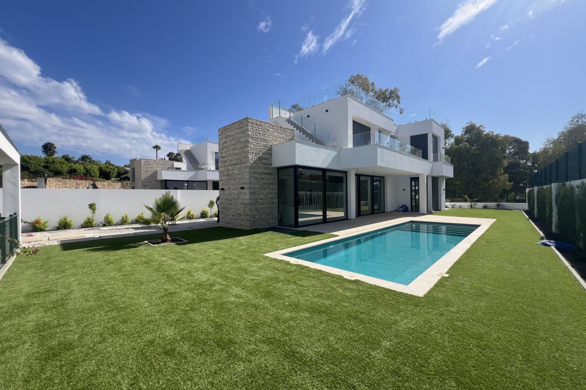 Reventa - House - Detached Villa - Estepona - Atalaya