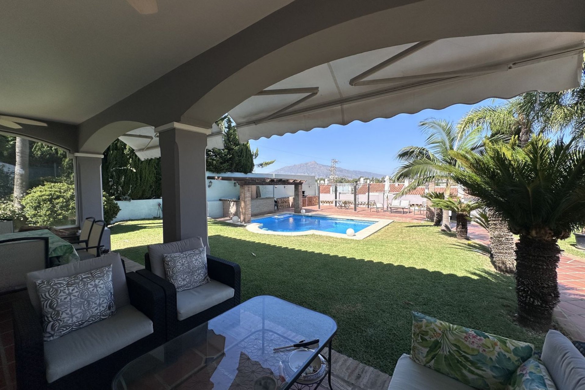Reventa - House - Detached Villa - Estepona - Bel Air